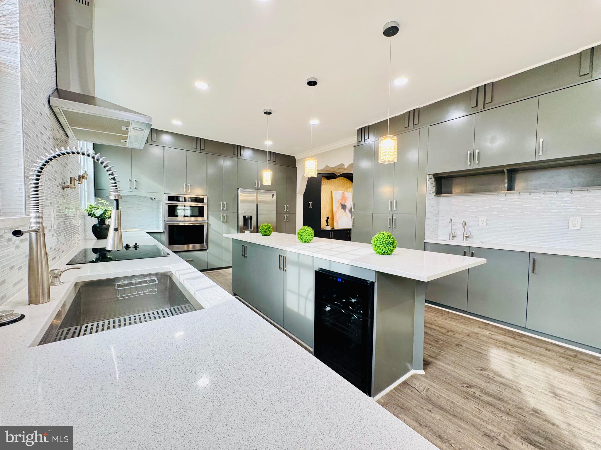 HAMPSTEAD LANDING - Residential