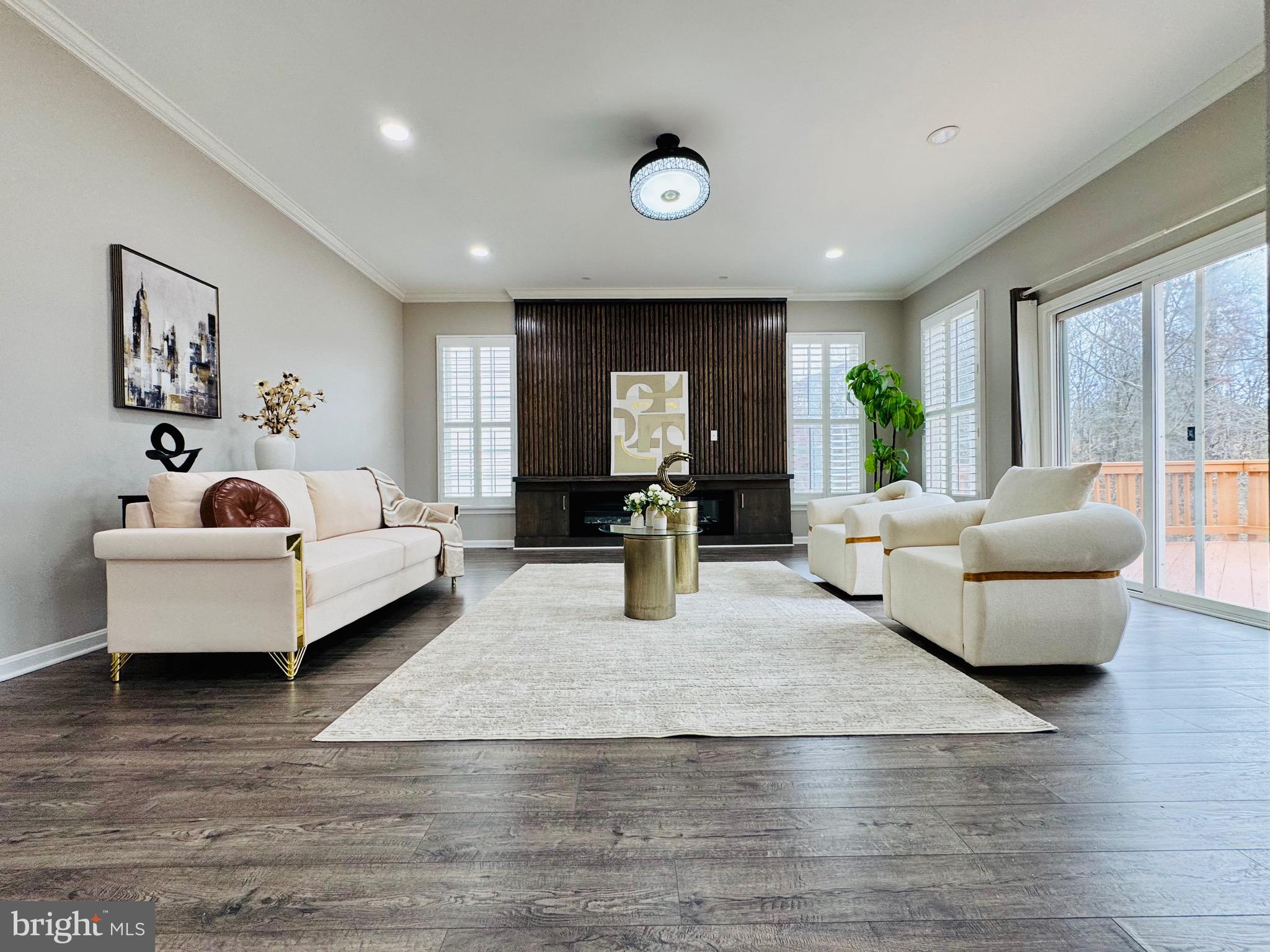 HAMPSTEAD LANDING - Residential