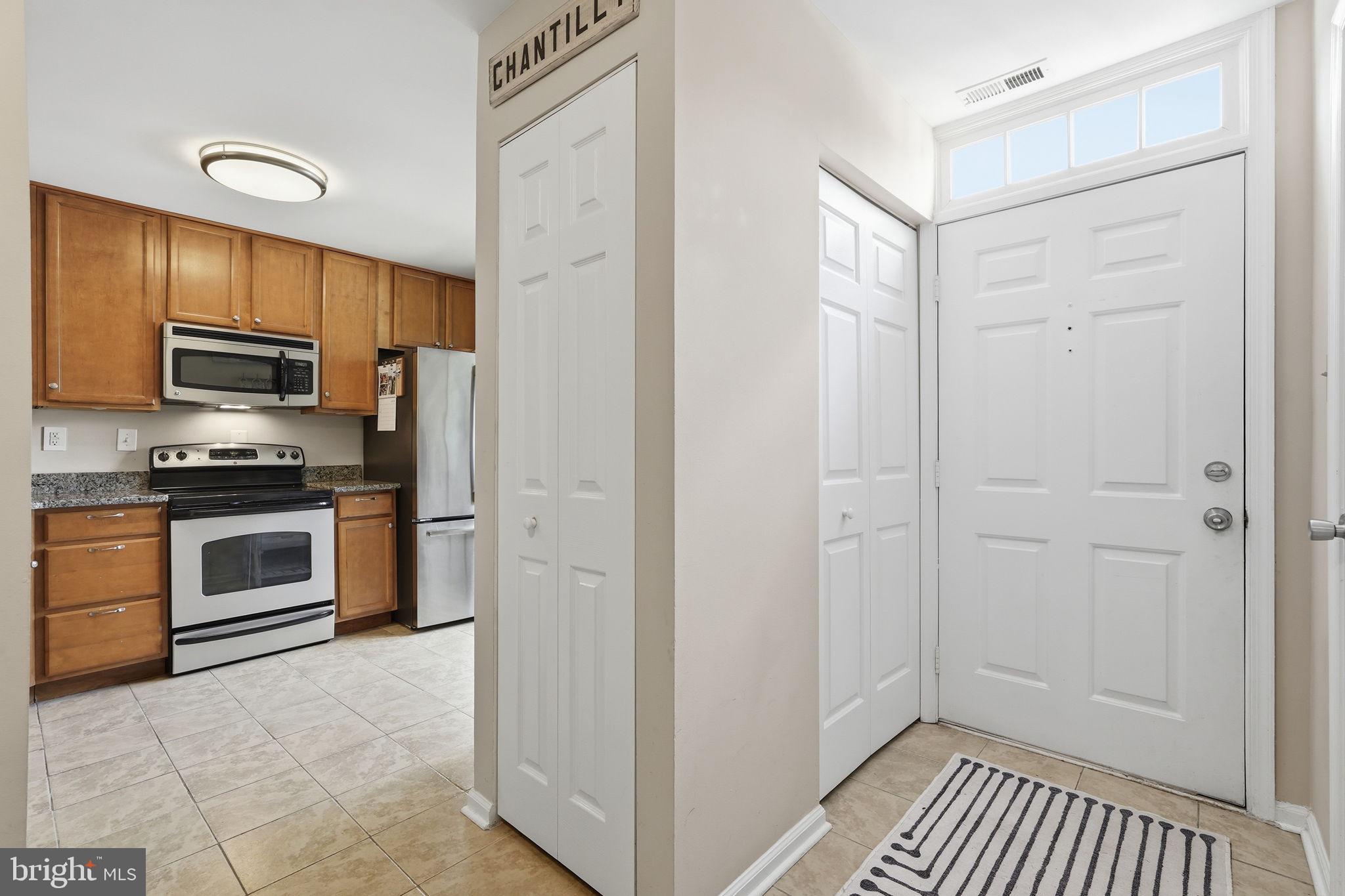 4037 SUMMER HOLLOW COURT 158-G