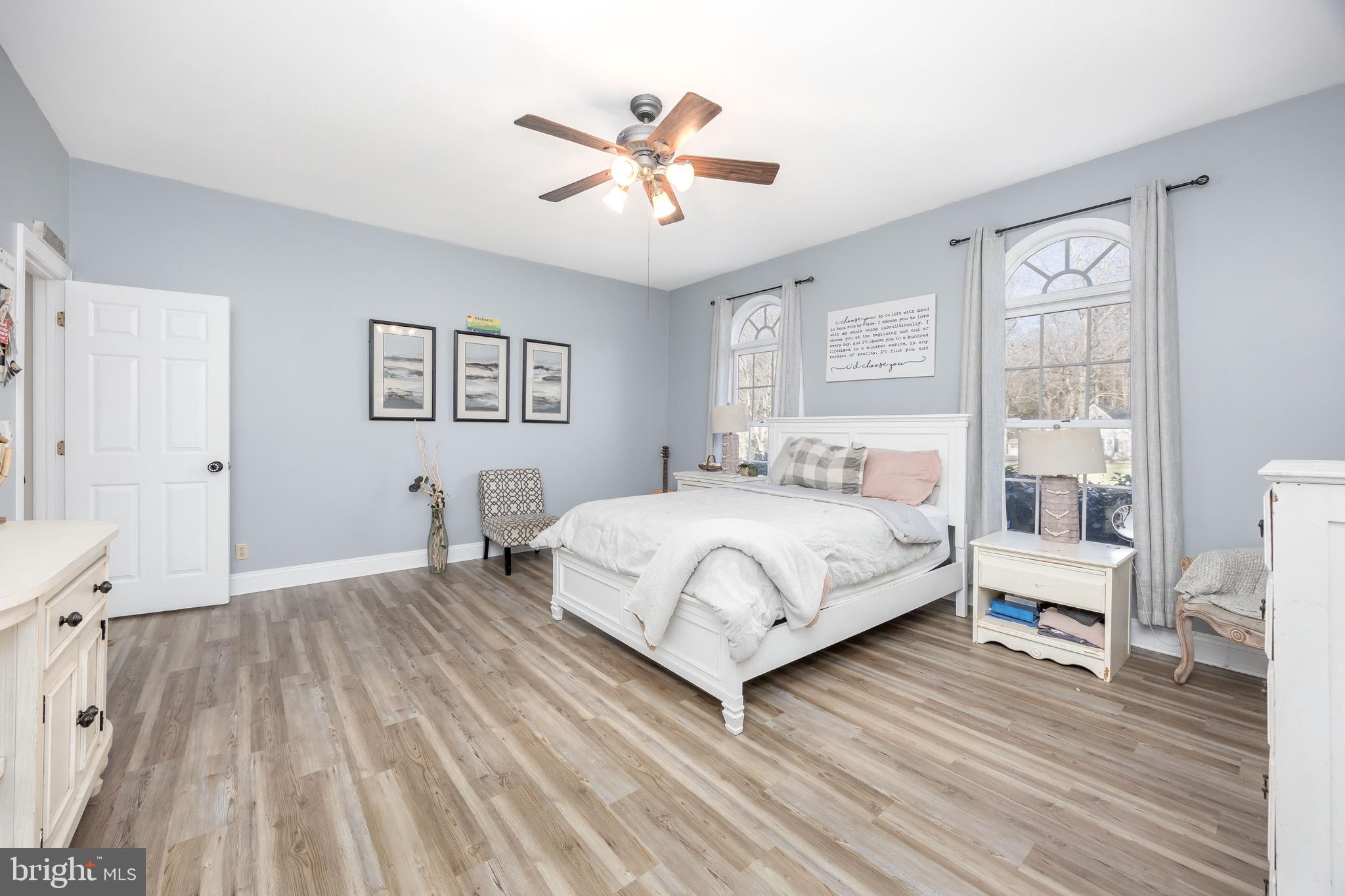 MISTY CREEK - Residential