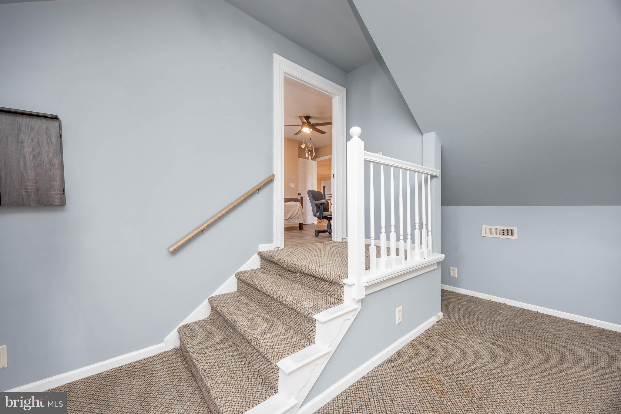 MISTY CREEK - Residential