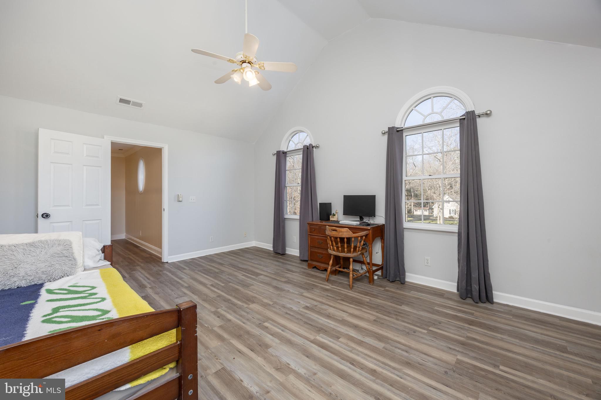 MISTY CREEK - Residential