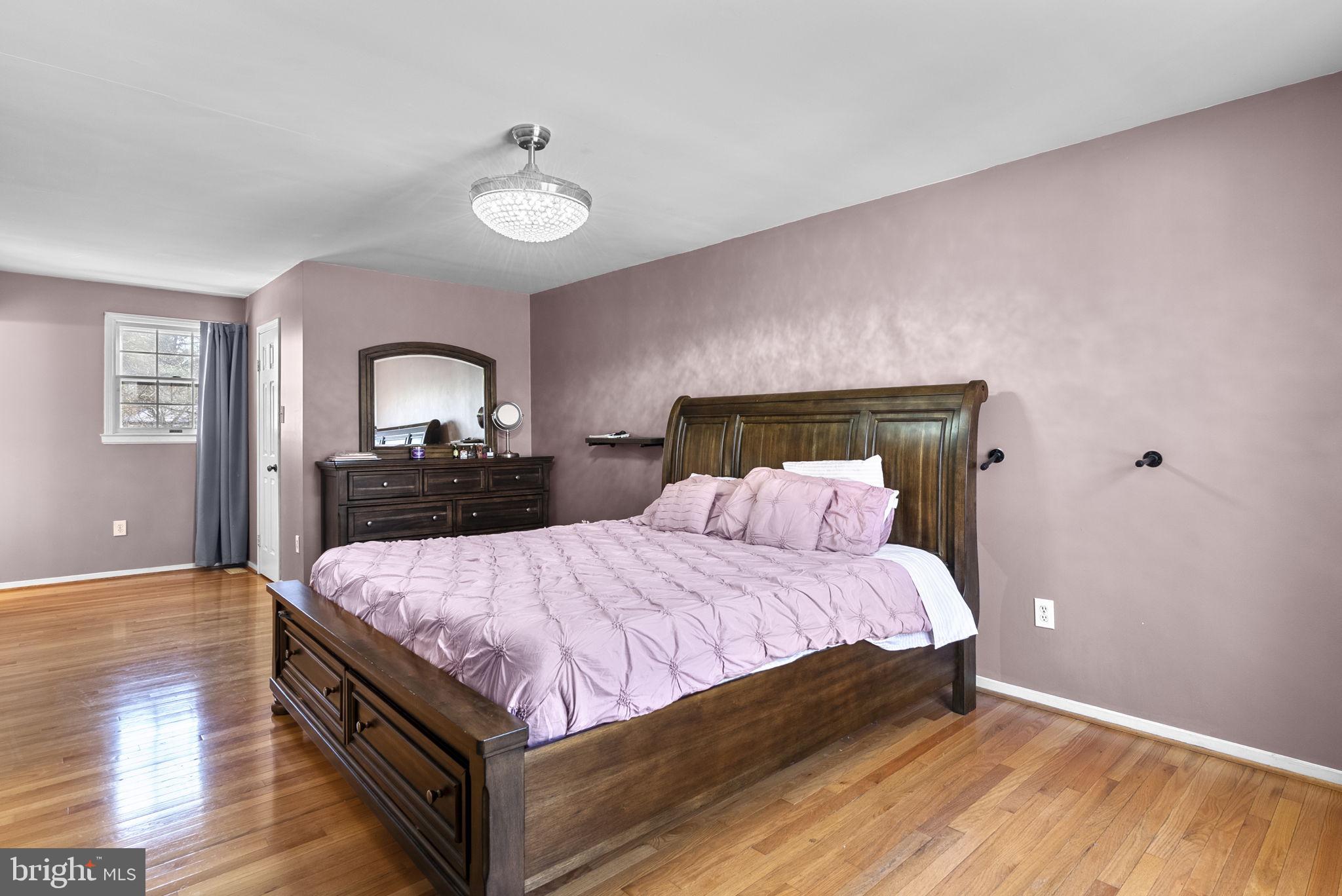 MEADOWVALE - Residential