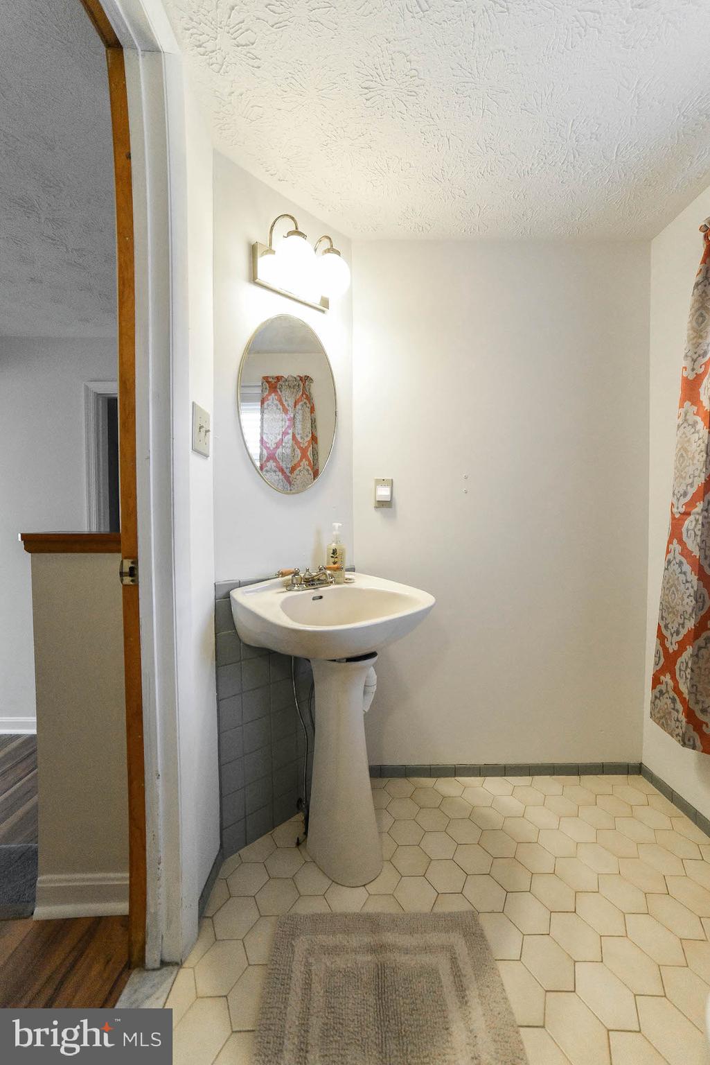 NORTH TOWN CREEK - Residential