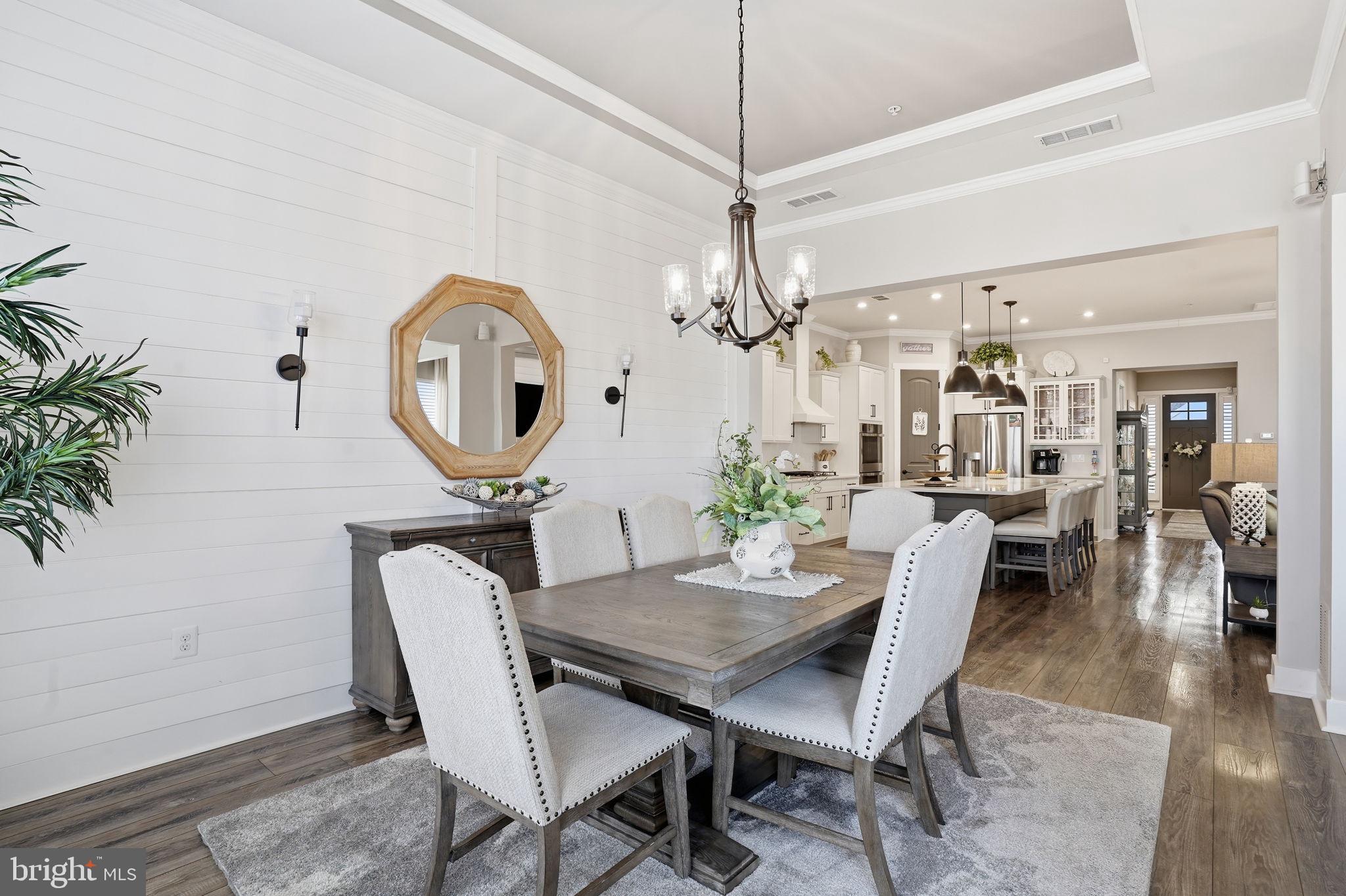 FOUR SEASONS AT KENT ISLAND - Residential