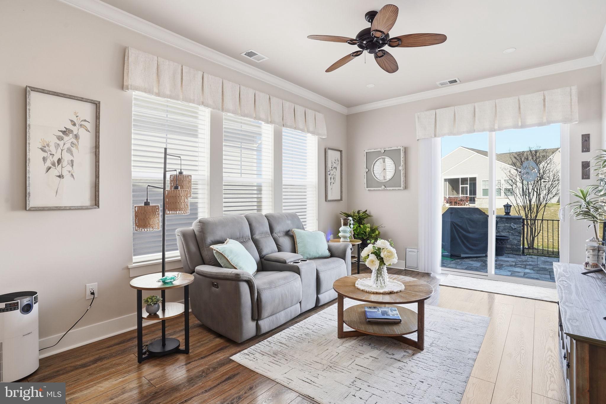 FOUR SEASONS AT KENT ISLAND - Residential