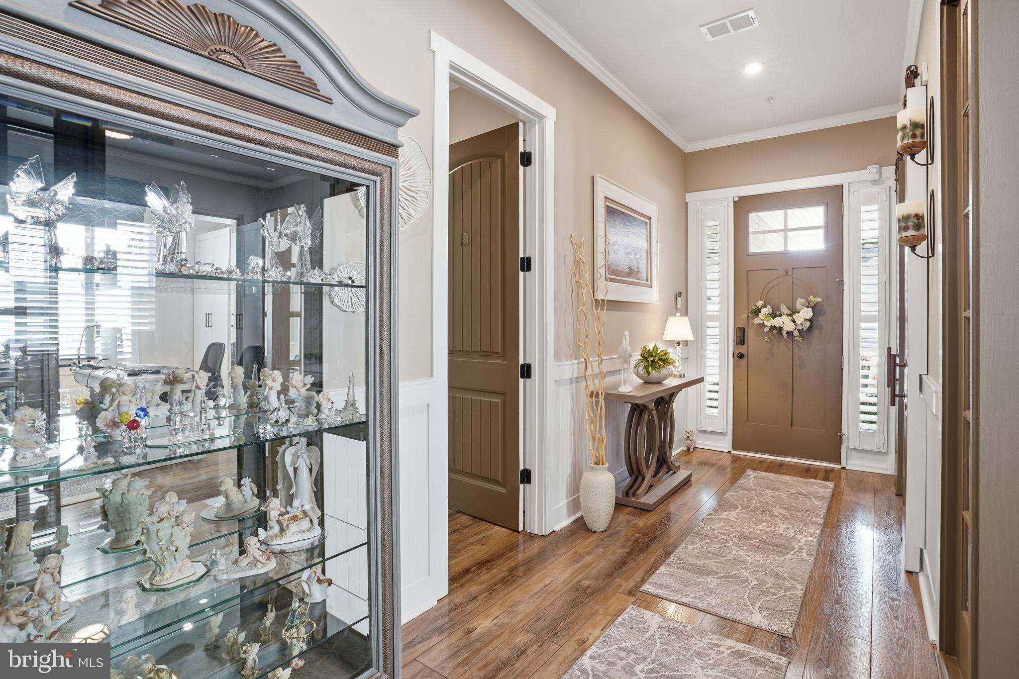 FOUR SEASONS AT KENT ISLAND - Residential