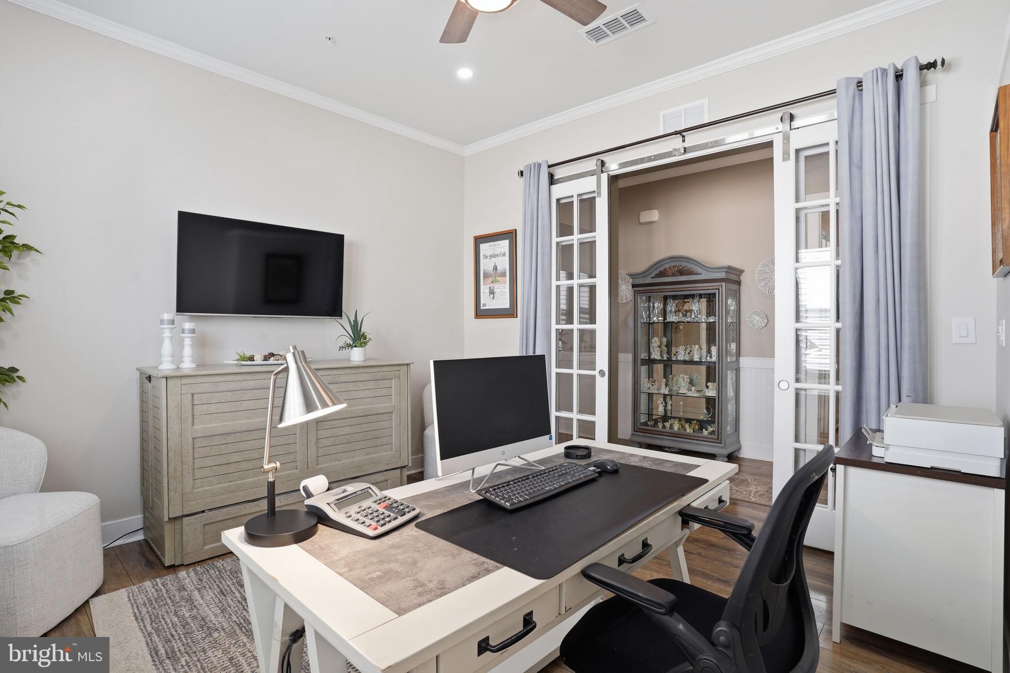 FOUR SEASONS AT KENT ISLAND - Residential