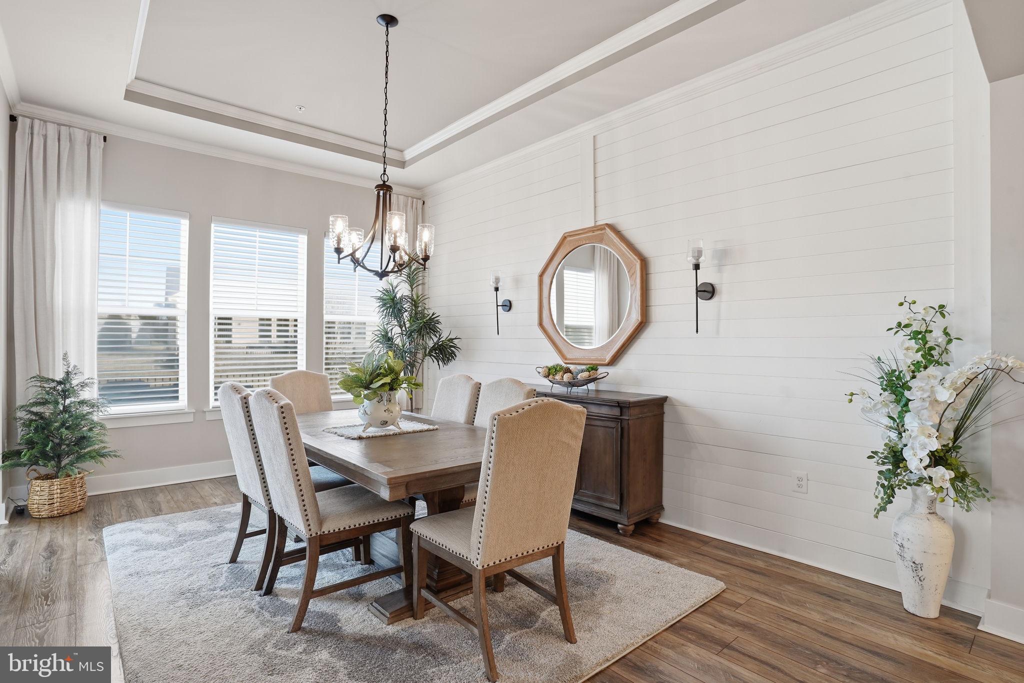 FOUR SEASONS AT KENT ISLAND - Residential