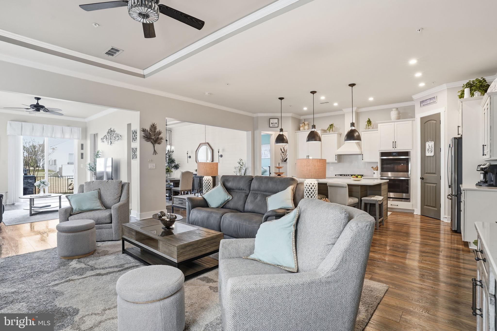 FOUR SEASONS AT KENT ISLAND - Residential