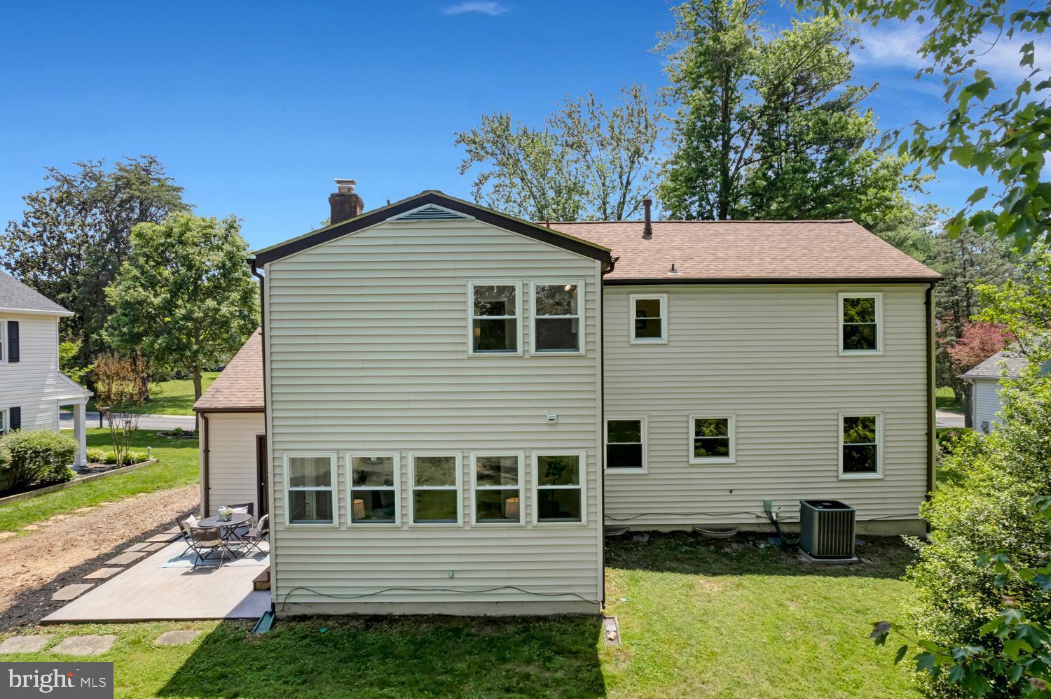 5125 TRAILWAY DRIVE
