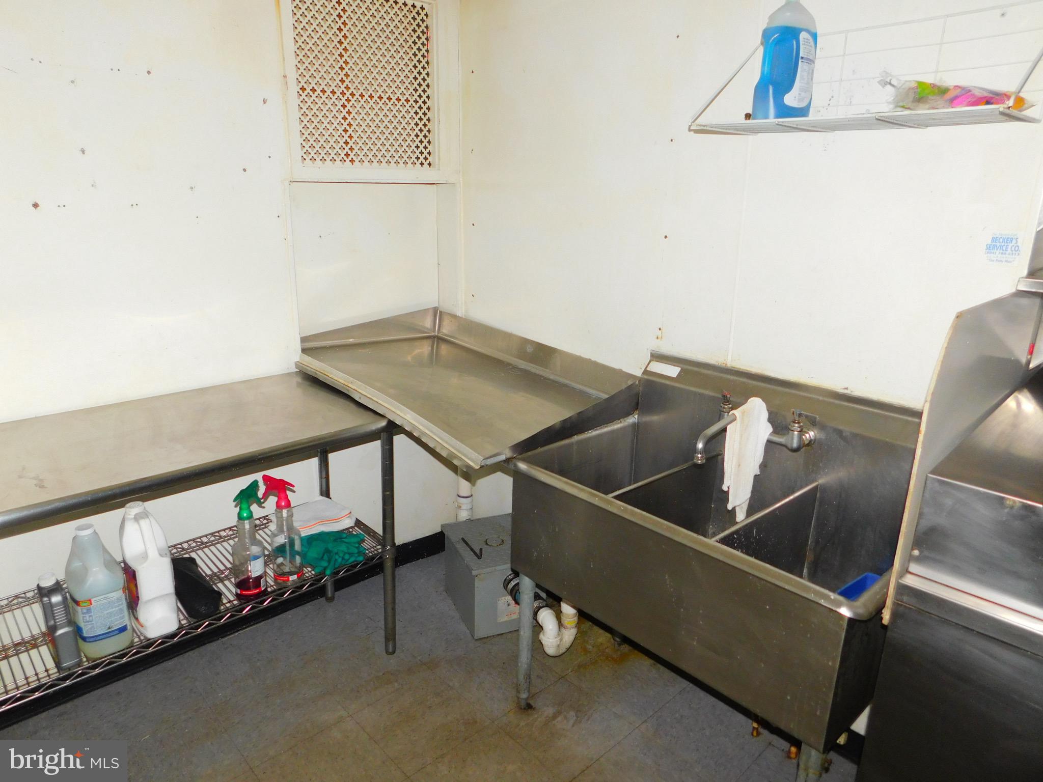 MAIN STREET KEYSER - Residential