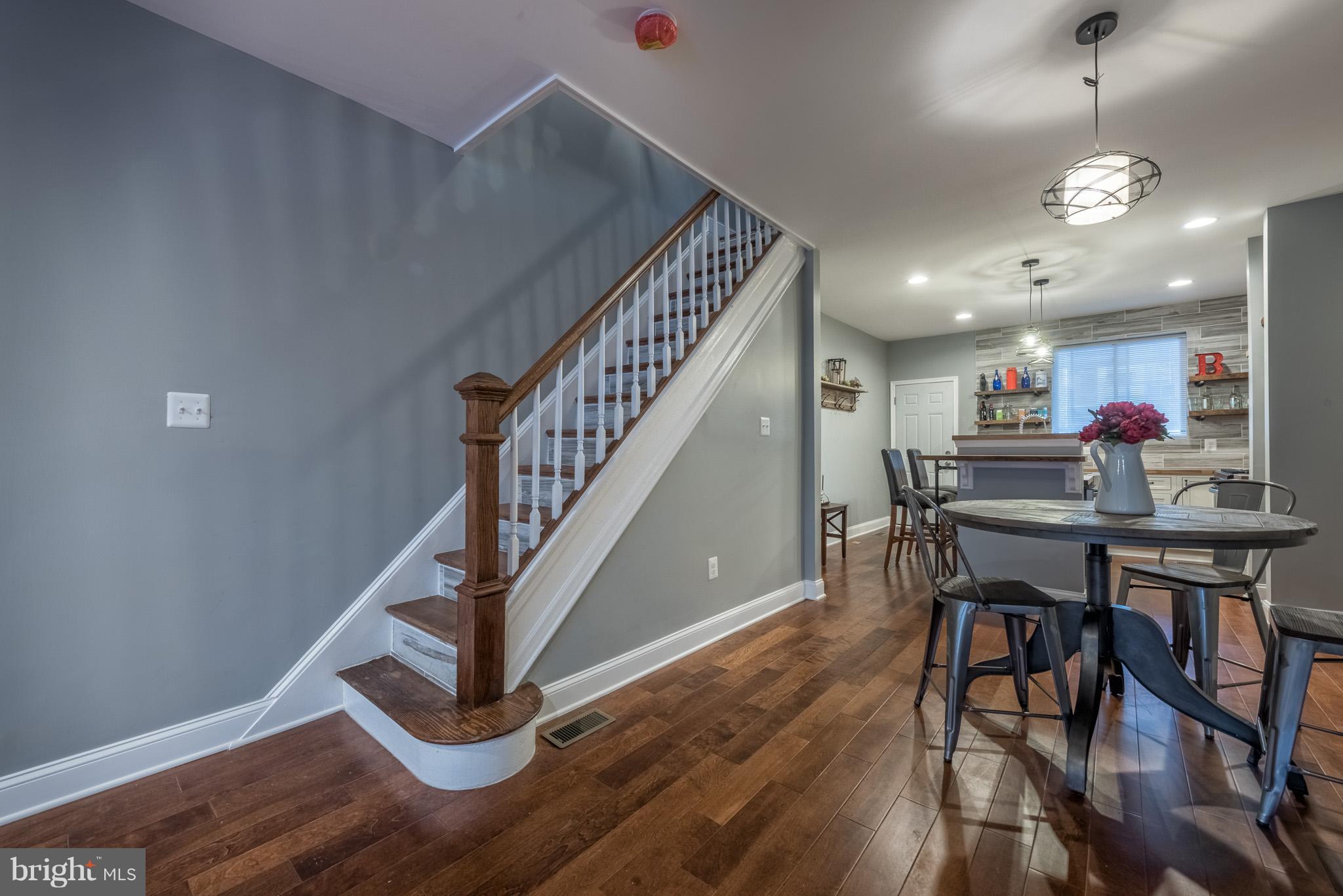 WAVERLY - Residential