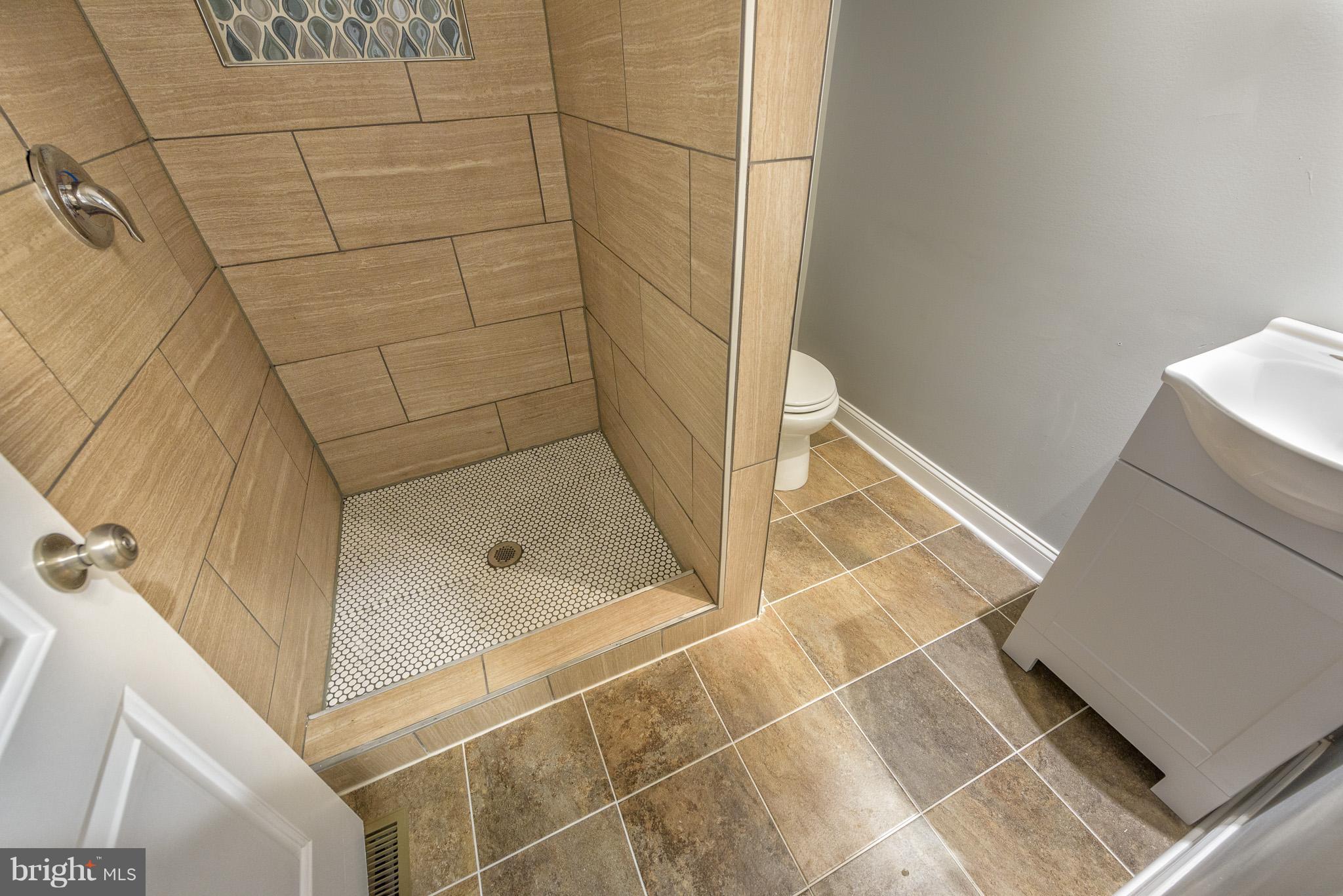 WAVERLY - Residential