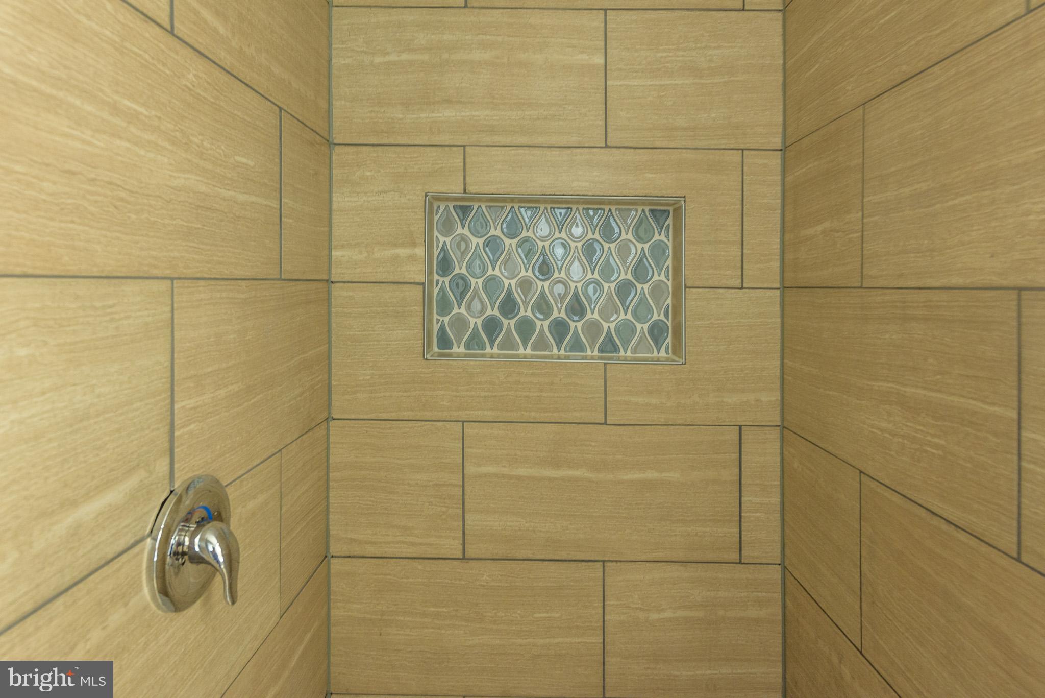 WAVERLY - Residential