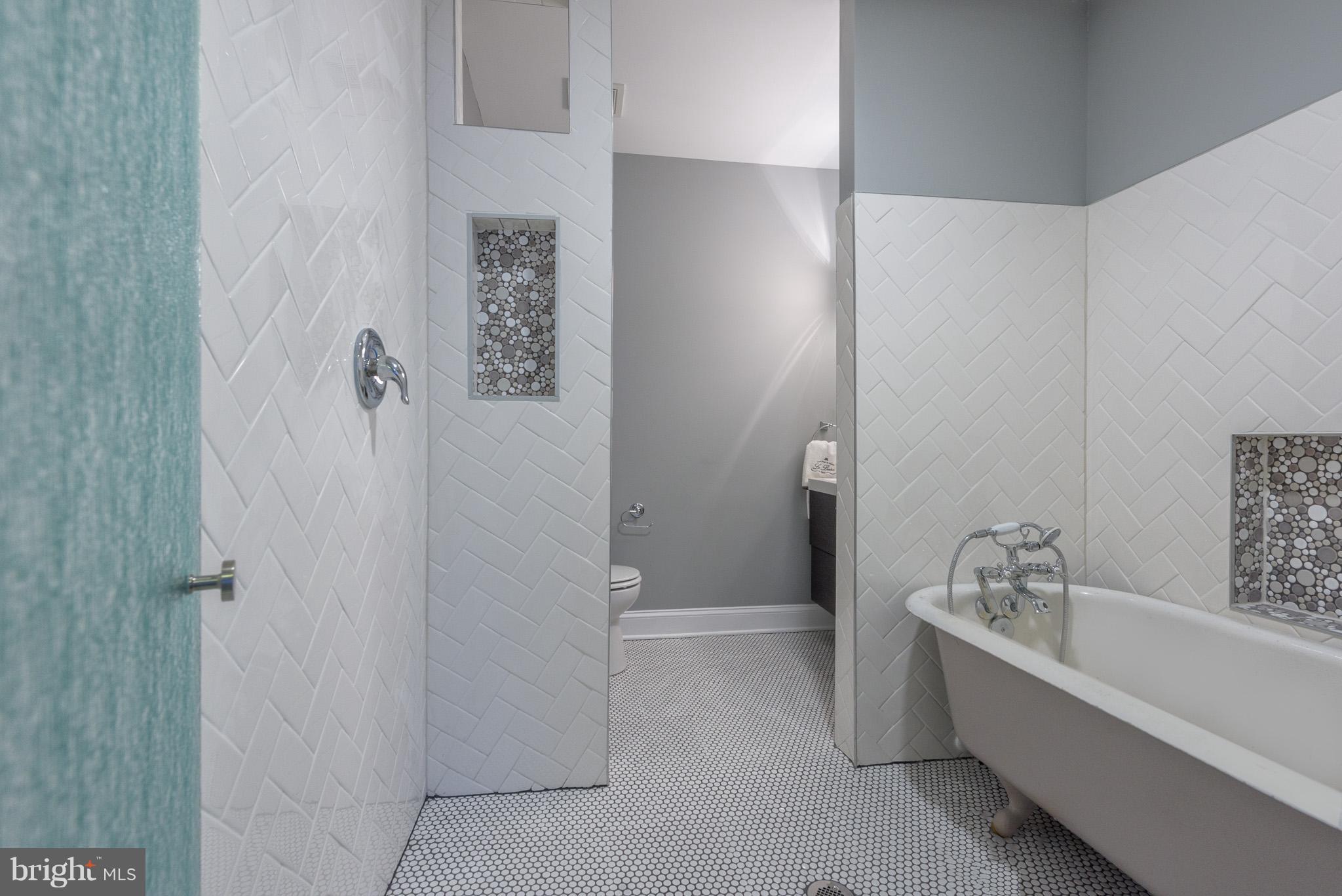 WAVERLY - Residential