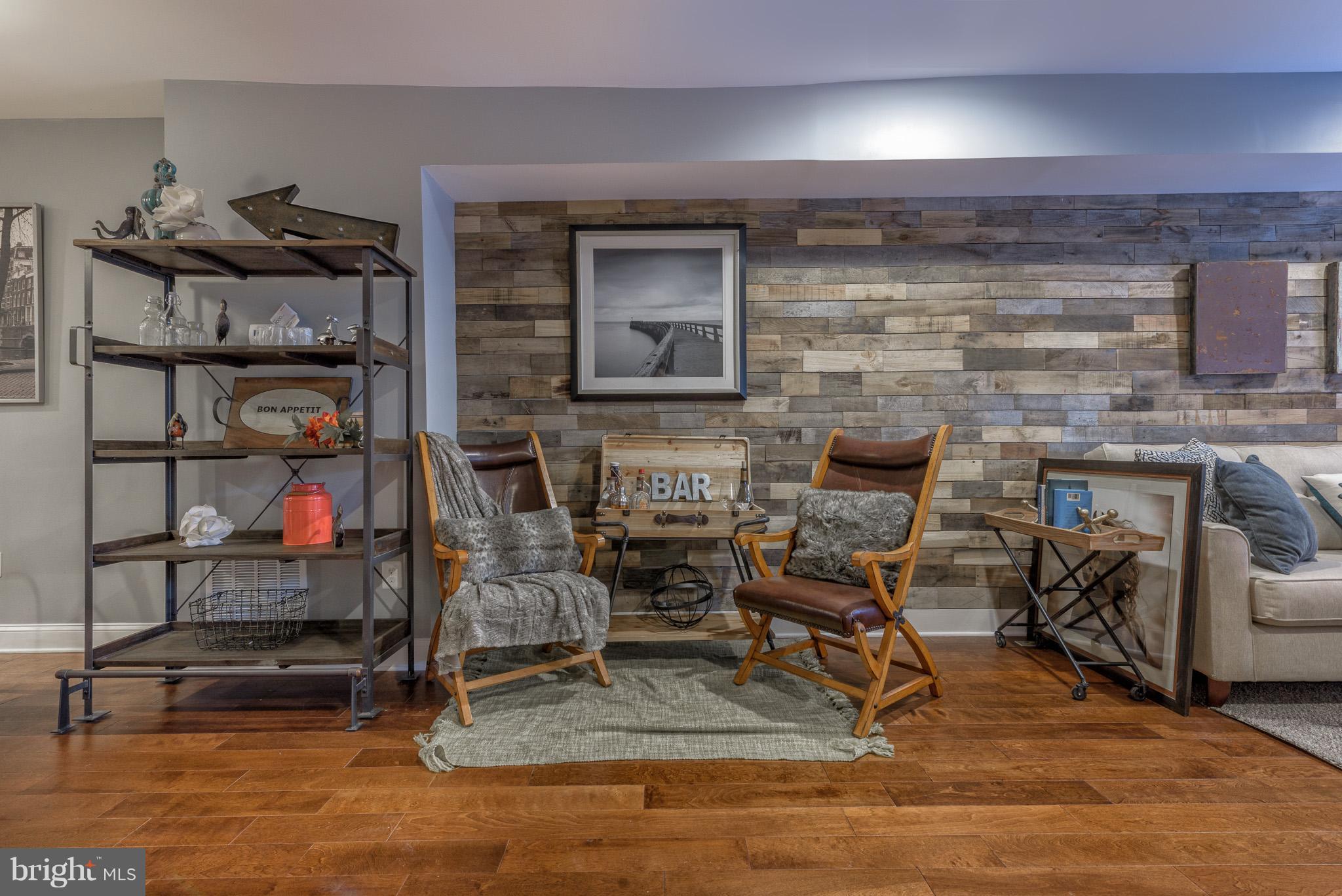 WAVERLY - Residential