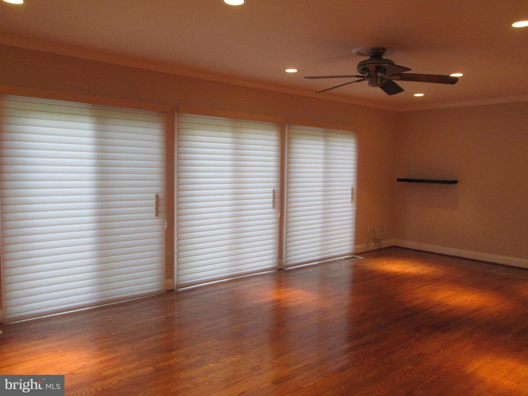 RESTON - Residential Lease