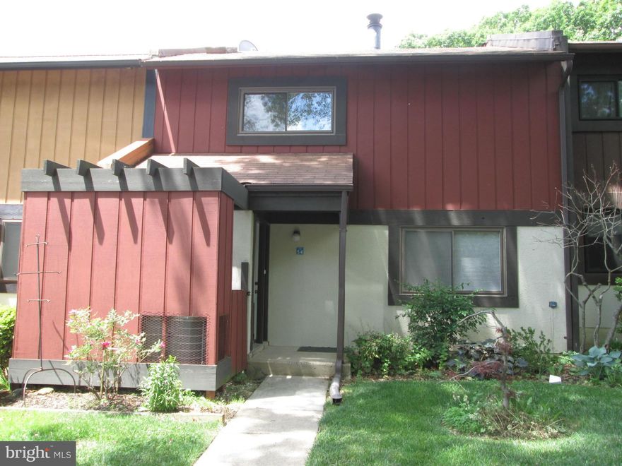 Bright & Spacious 3 BR / 3 1/2 Bathroom townhouse in a wonderful community. Over 2000 sqft on a quite cul-de-sac. Loads of light from the three sliding glass doors that lead to the very private deck.  Updated Kitchen w/ new cabinets, granite countertops, and stainless steel appliances. Hardwood floors on Main and Upper levels. Minutes to Reston Town Center and New Silver Line Metro