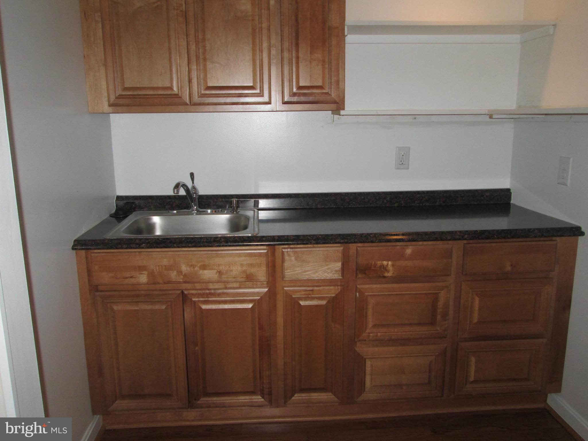 RESTON - Residential Lease