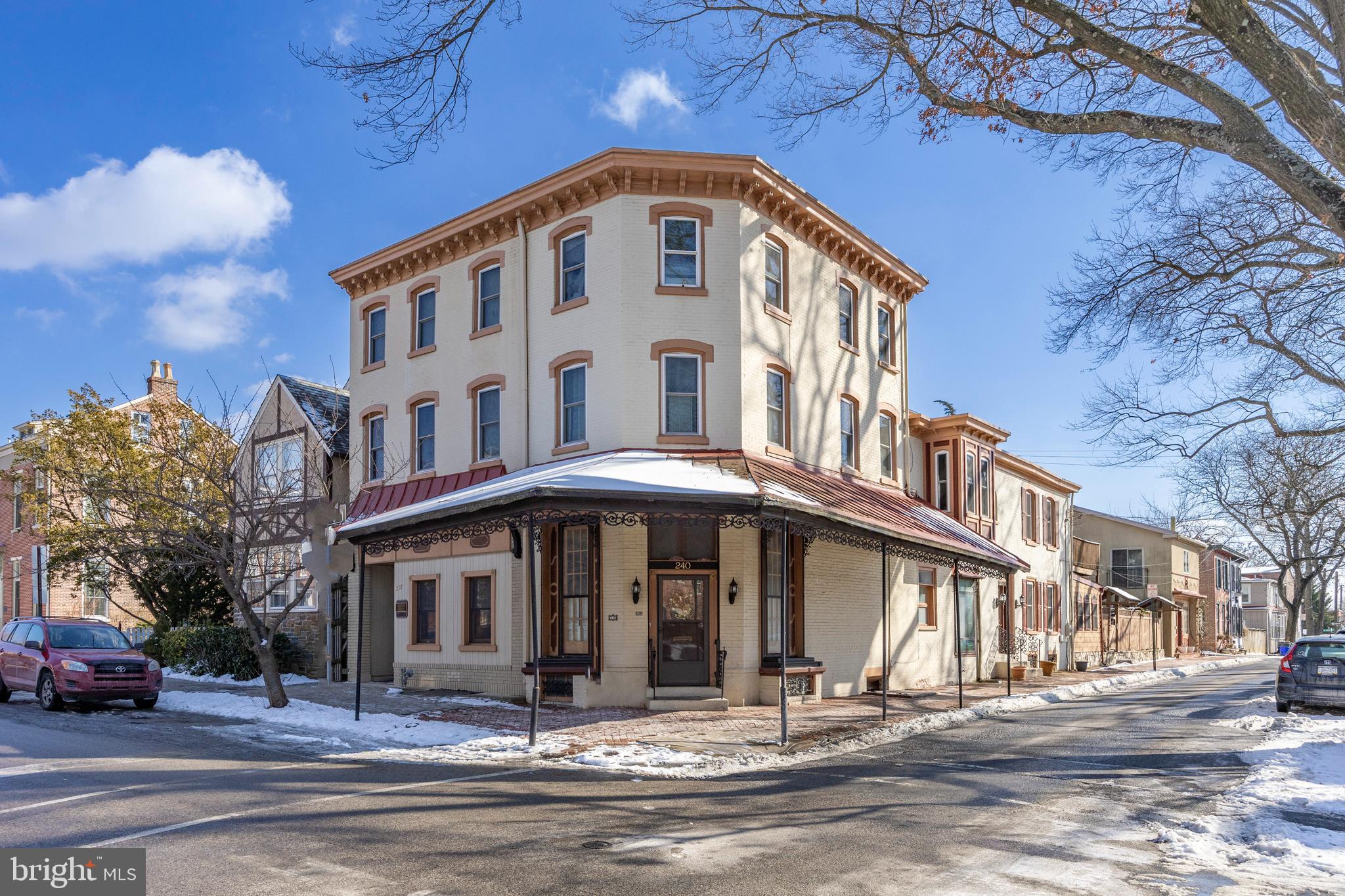 WEST CHESTER BORO - Residential