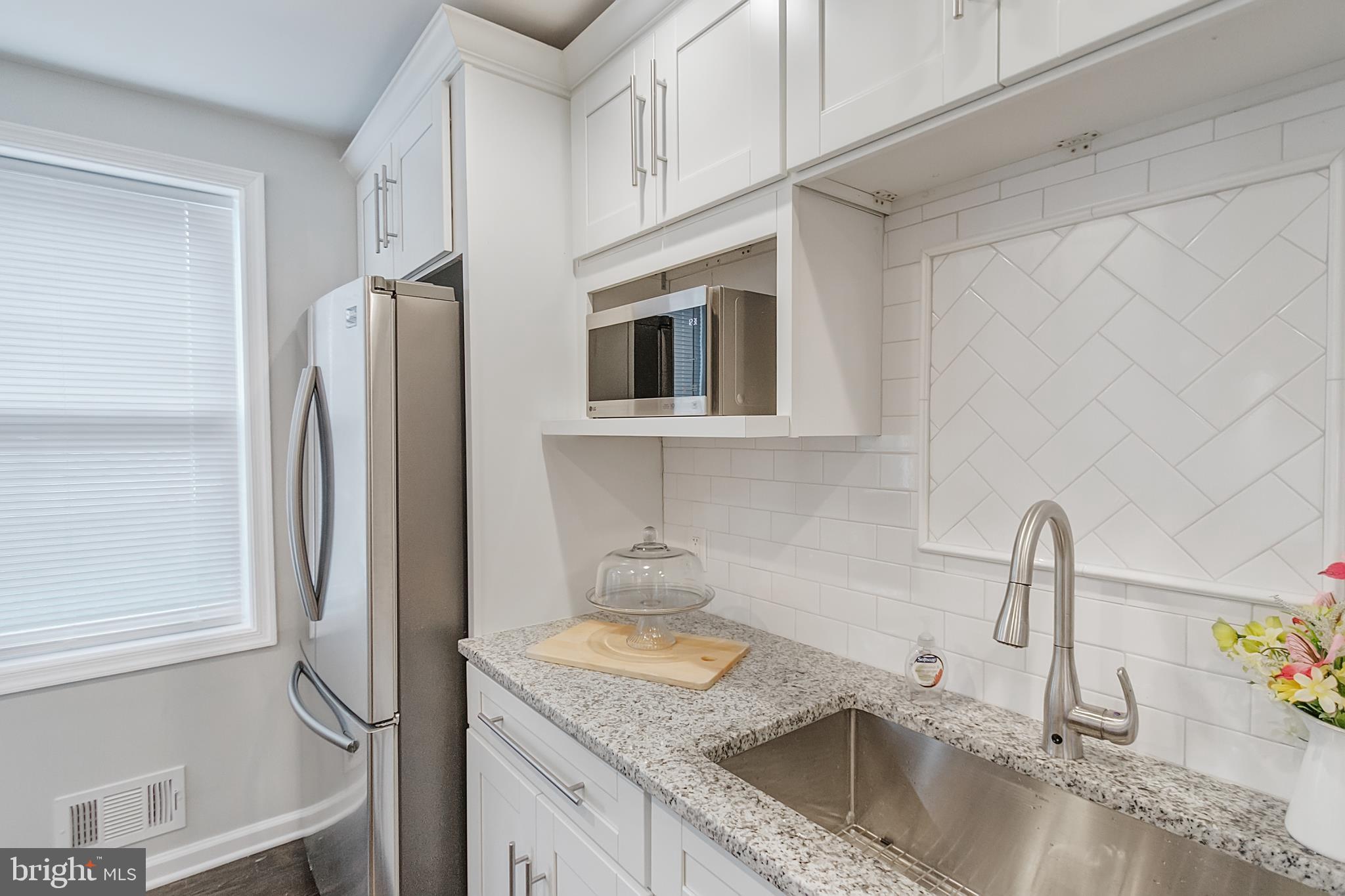 ROSEMONT EAST - Residential