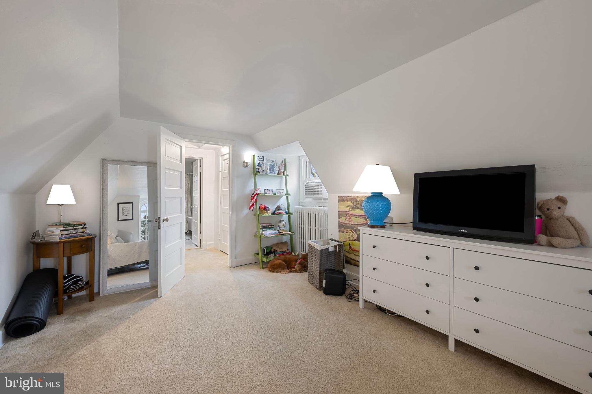 HOMELAND HISTORIC DISTRICT - Residential