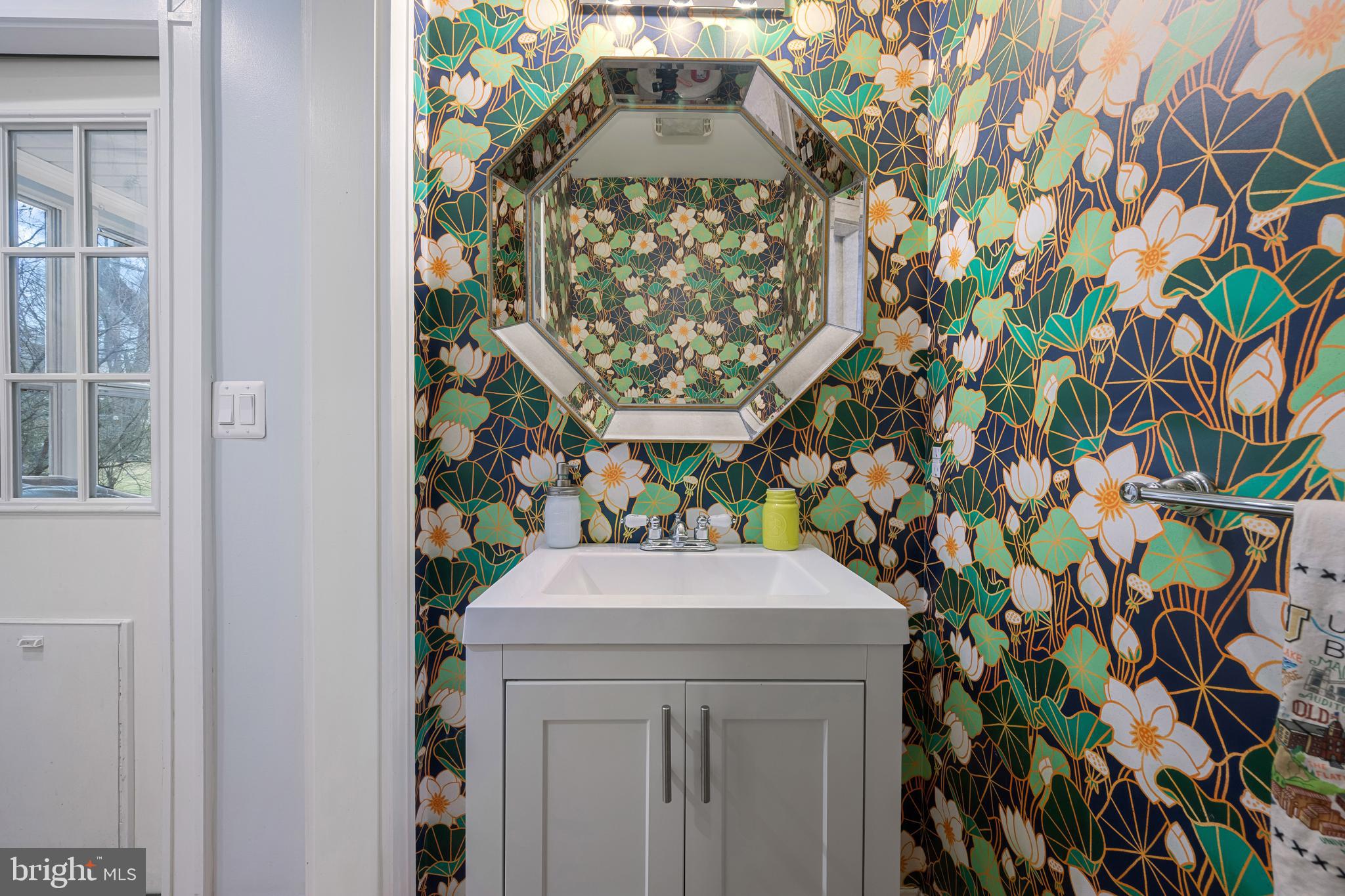 HOMELAND HISTORIC DISTRICT - Residential