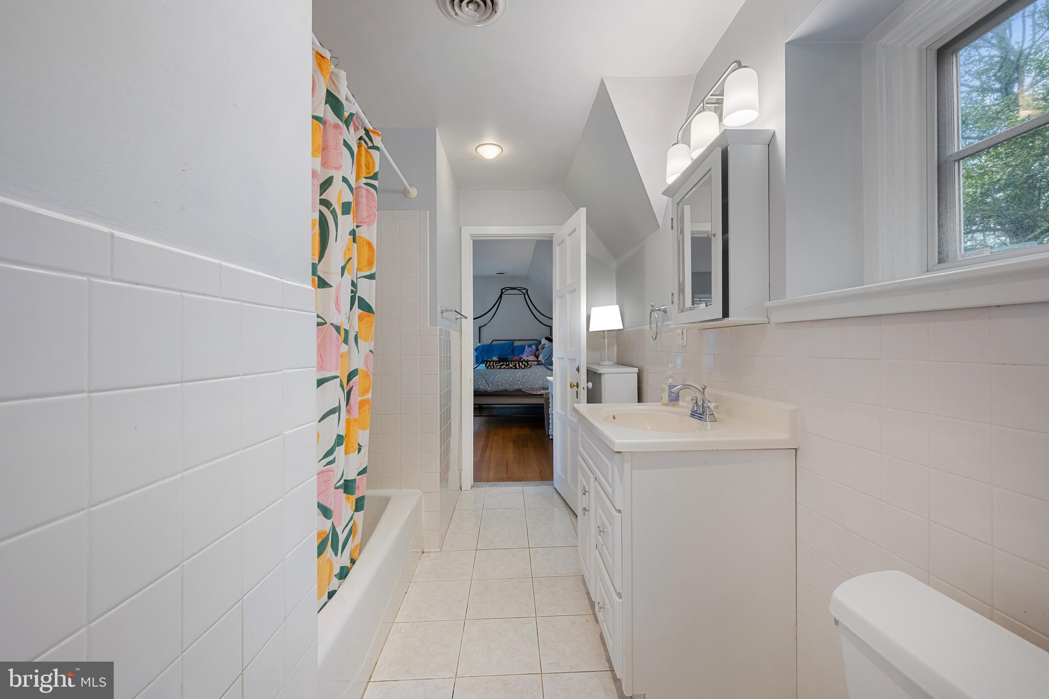 HOMELAND HISTORIC DISTRICT - Residential