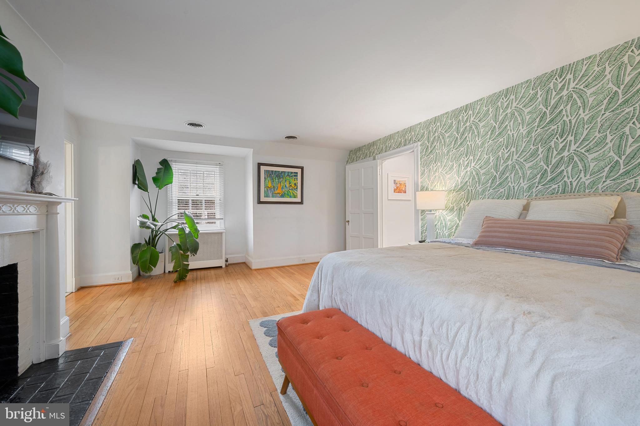 HOMELAND HISTORIC DISTRICT - Residential