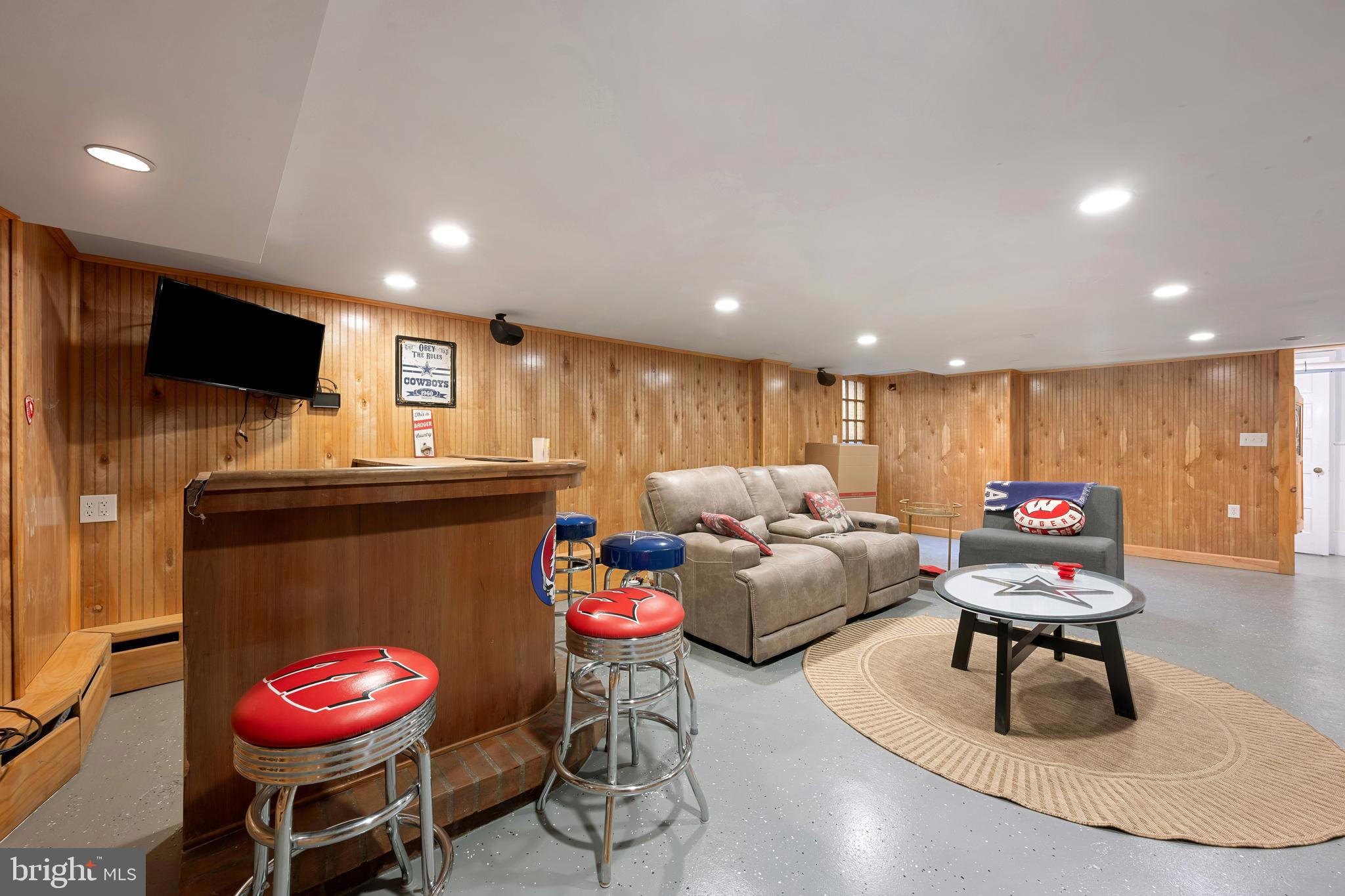 HOMELAND HISTORIC DISTRICT - Residential