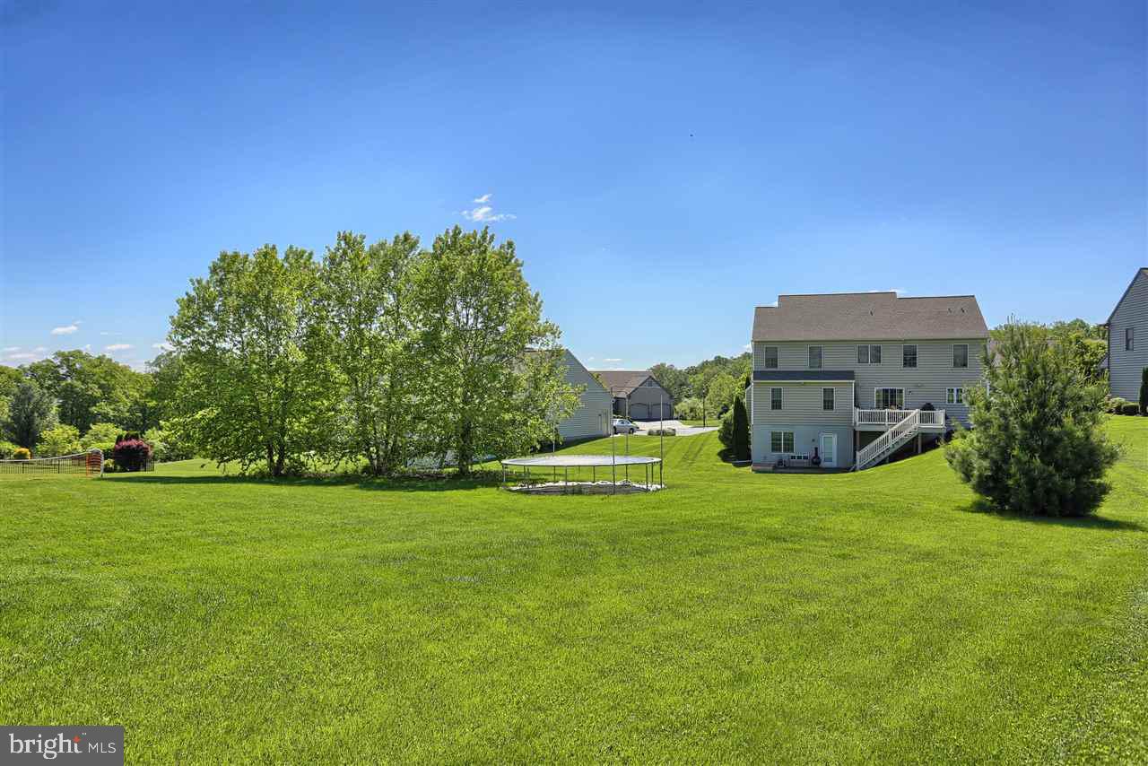 WINDING HILLS - Residential