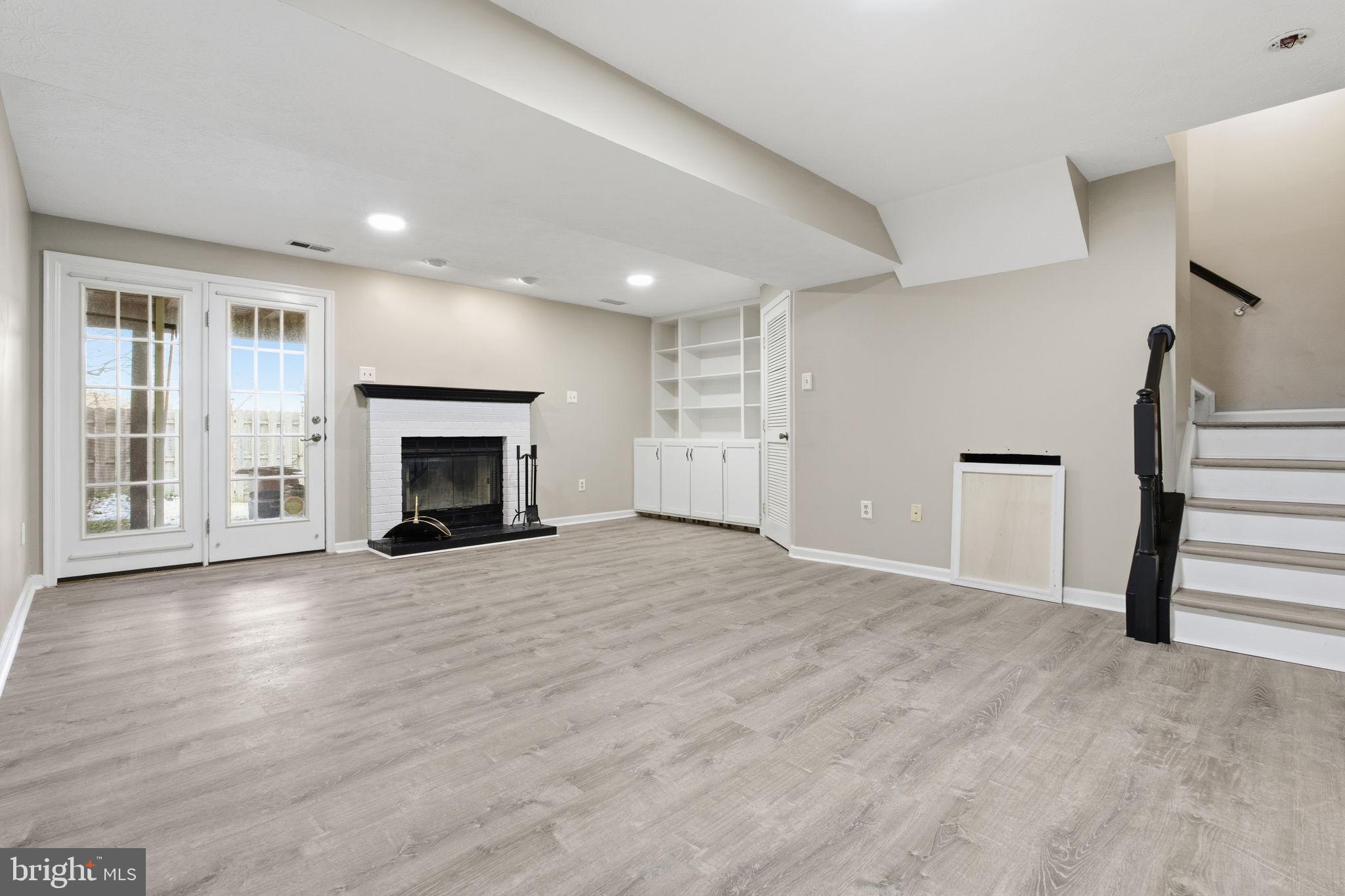 CASTLE STONE AT WHITE MARSH - Residential