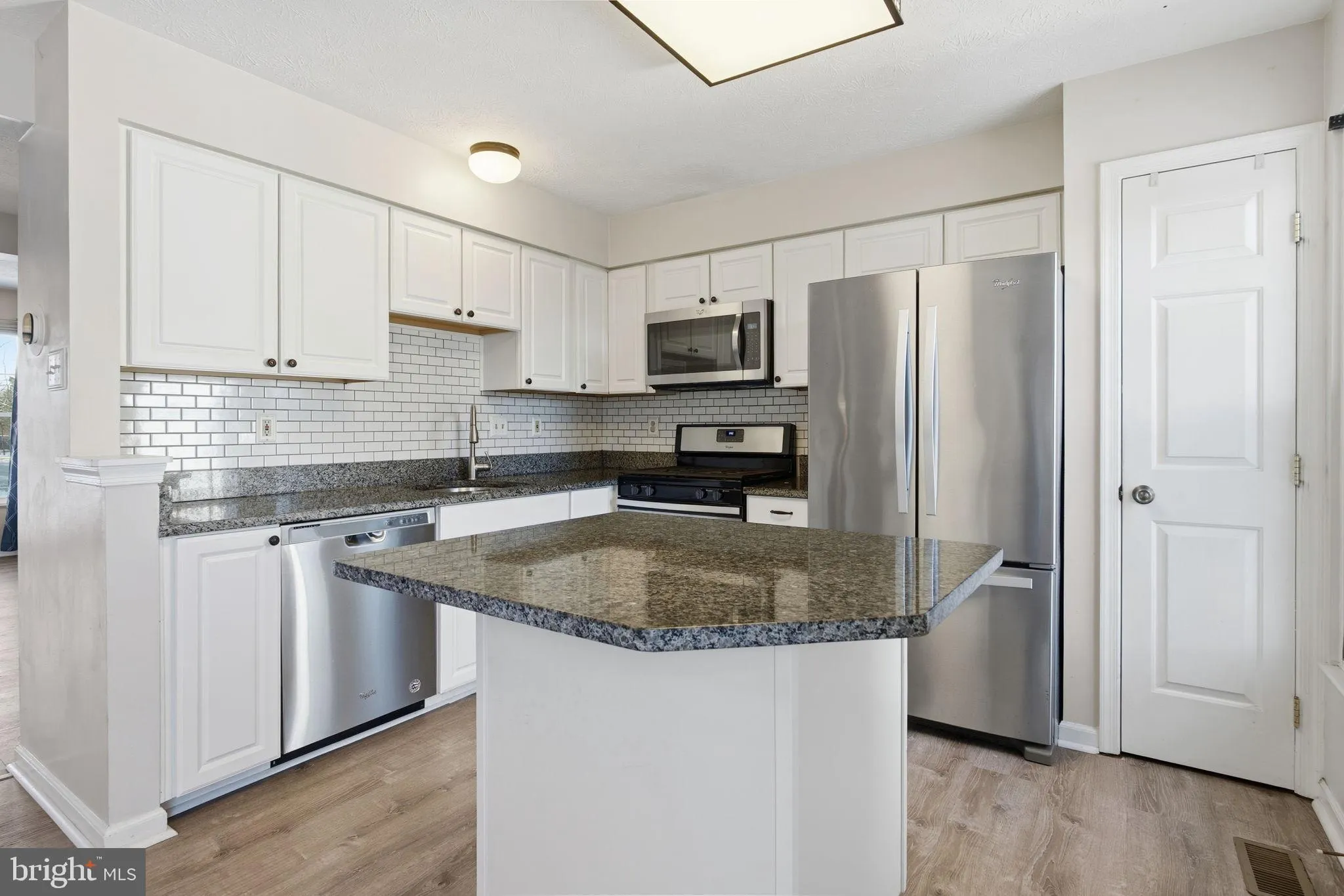 Baltimore, Maryland 21237, United States, 2 Bedrooms Bedrooms, ,3 BathroomsBathrooms,Residential,Coming Soon,256985