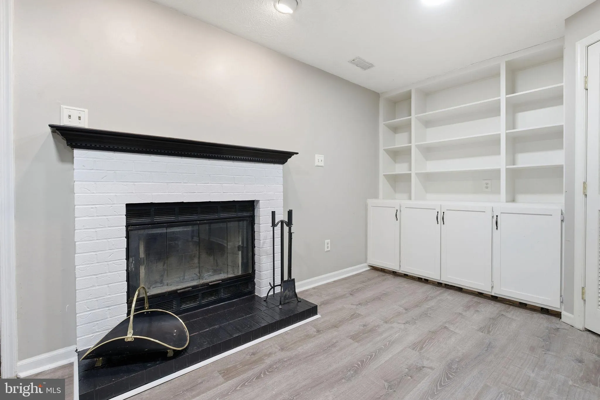 Baltimore, Maryland 21237, United States, 2 Bedrooms Bedrooms, ,3 BathroomsBathrooms,Residential,Coming Soon,256985