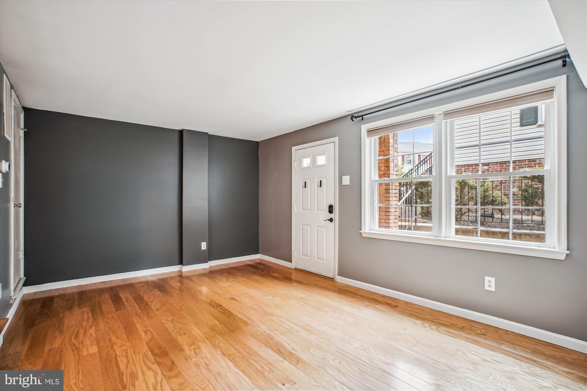 BEDFORD PARK - Residential Lease