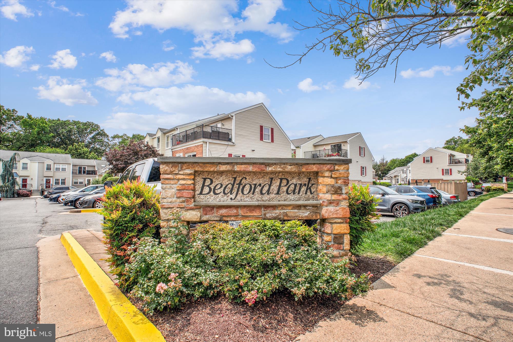 BEDFORD PARK - Residential Lease