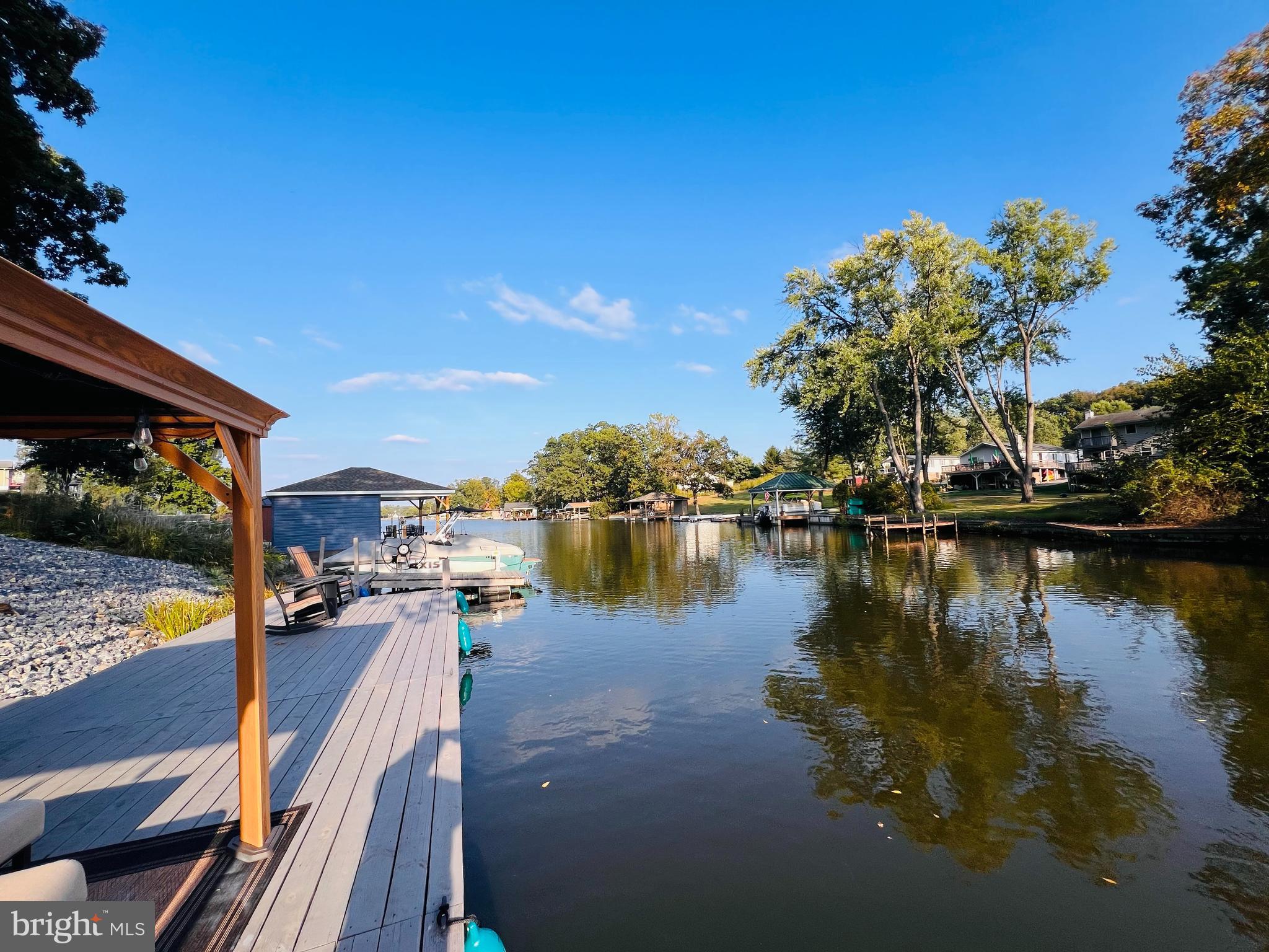 LAKE MEADE - Residential