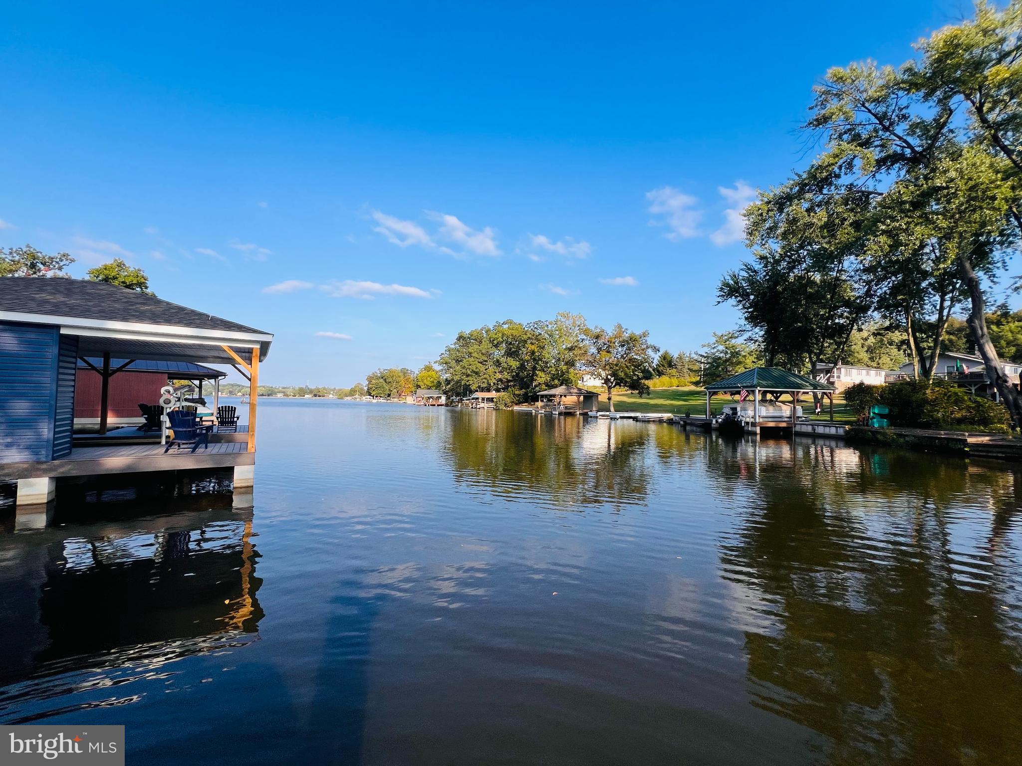 LAKE MEADE - Residential