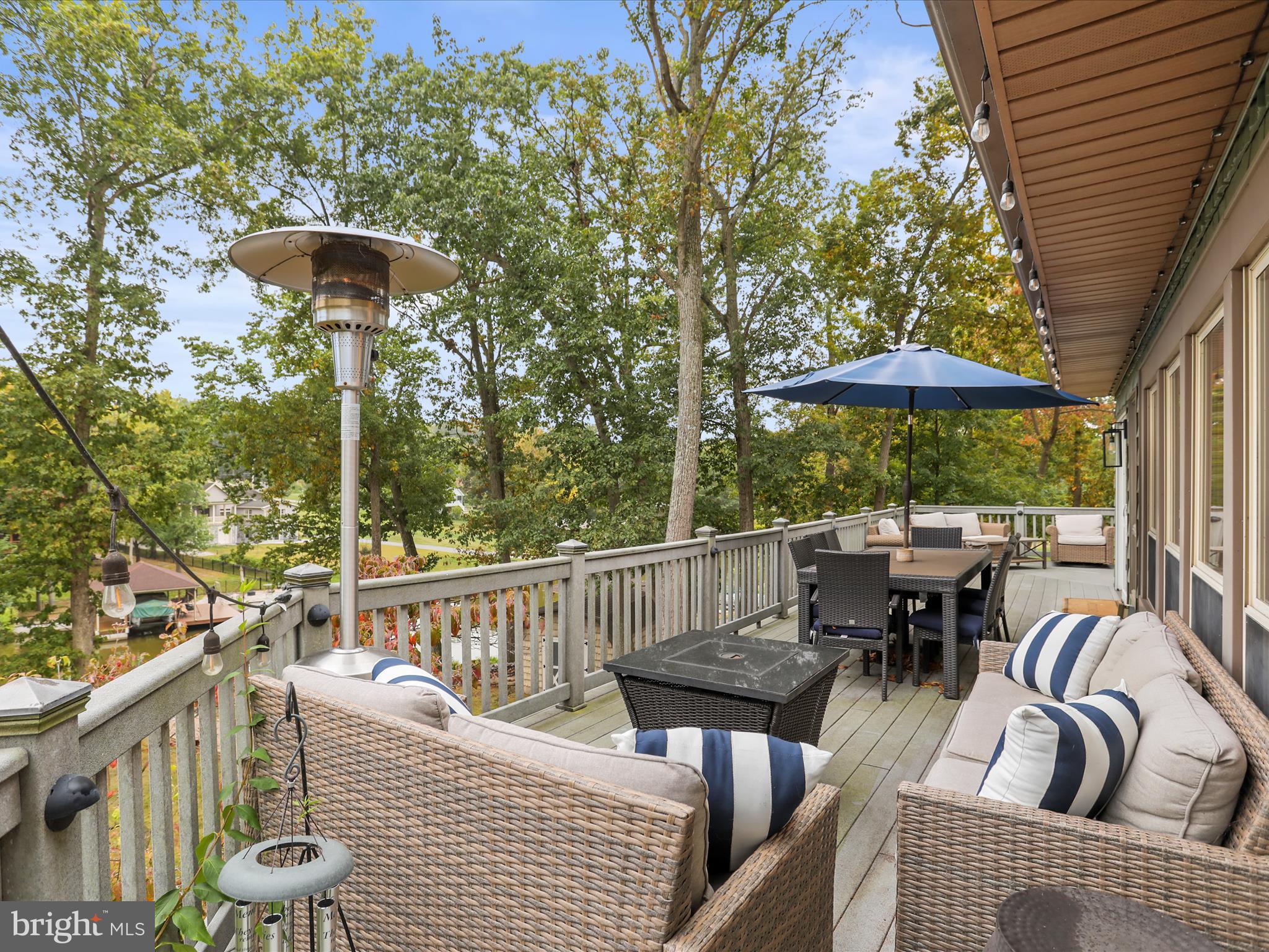 LAKE MEADE - Residential