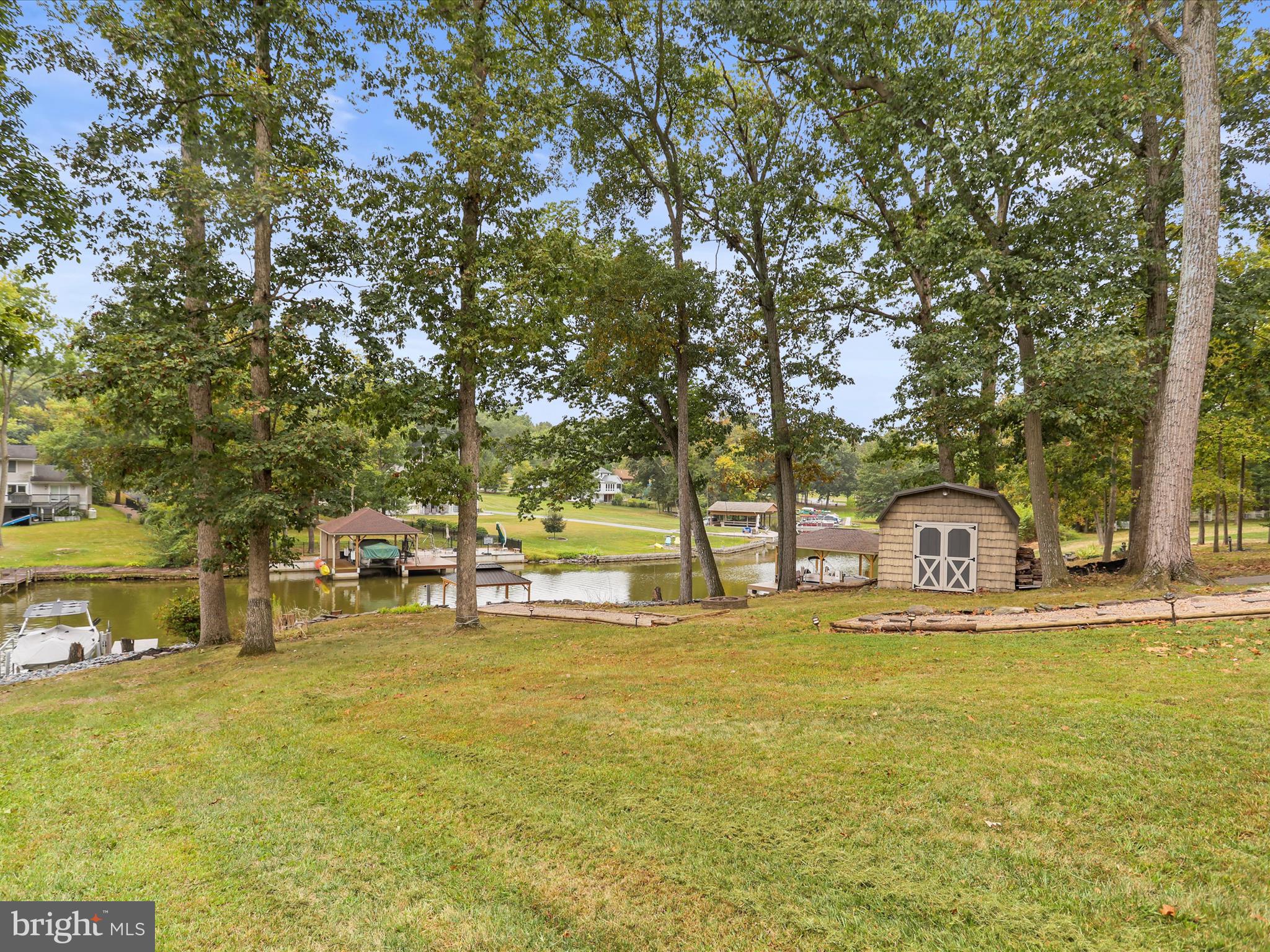 LAKE MEADE - Residential