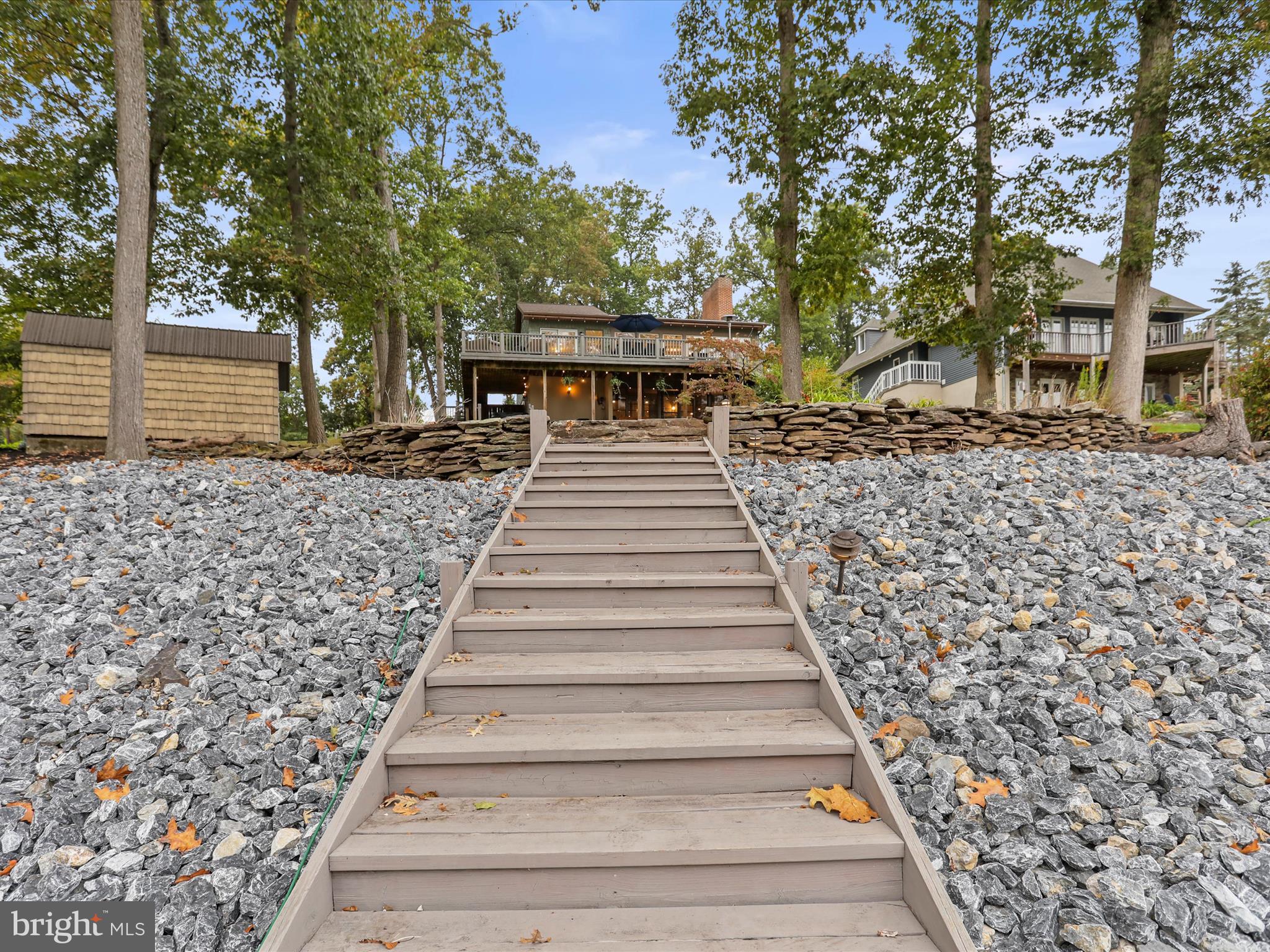 LAKE MEADE - Residential