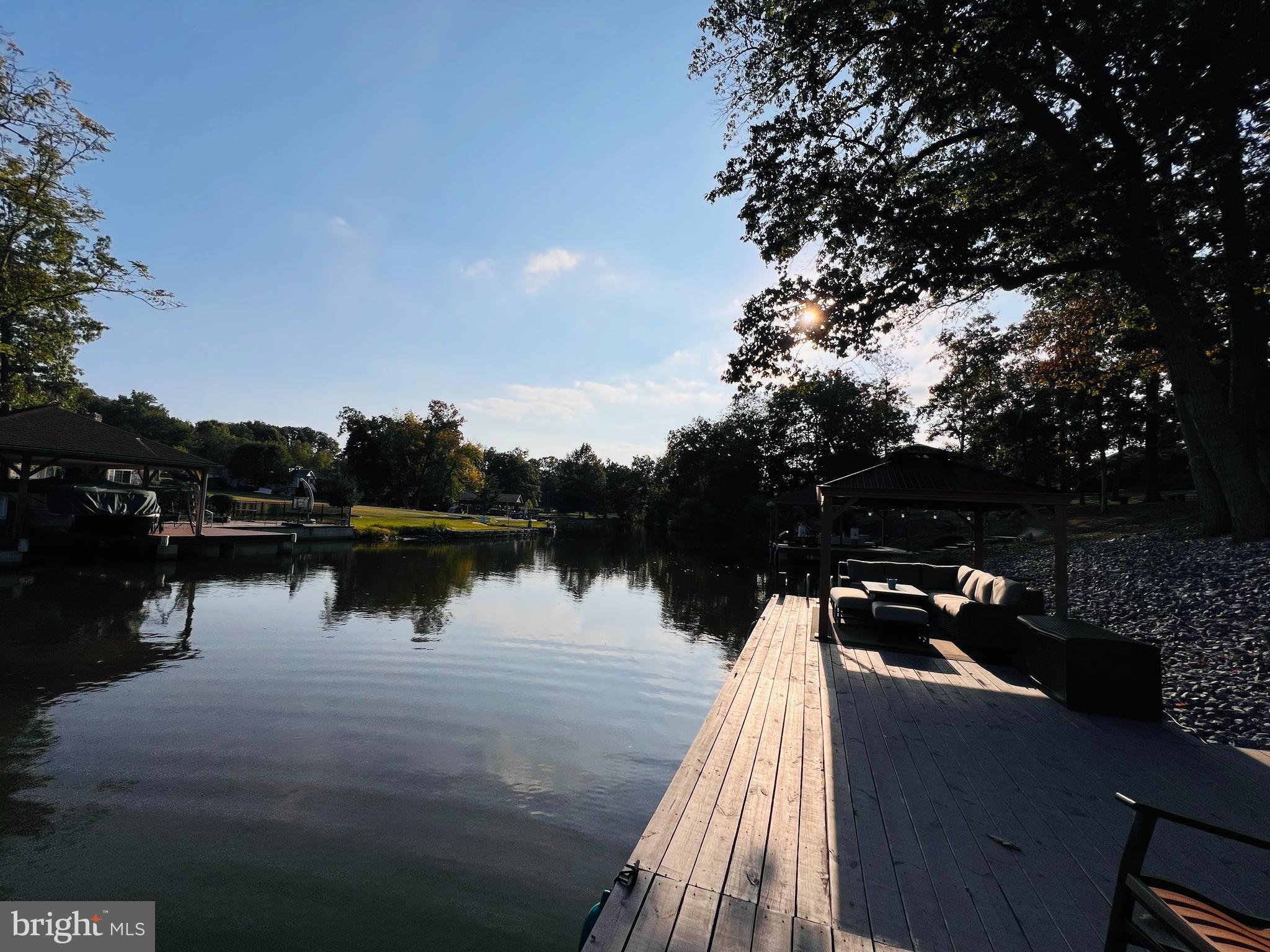 LAKE MEADE - Residential