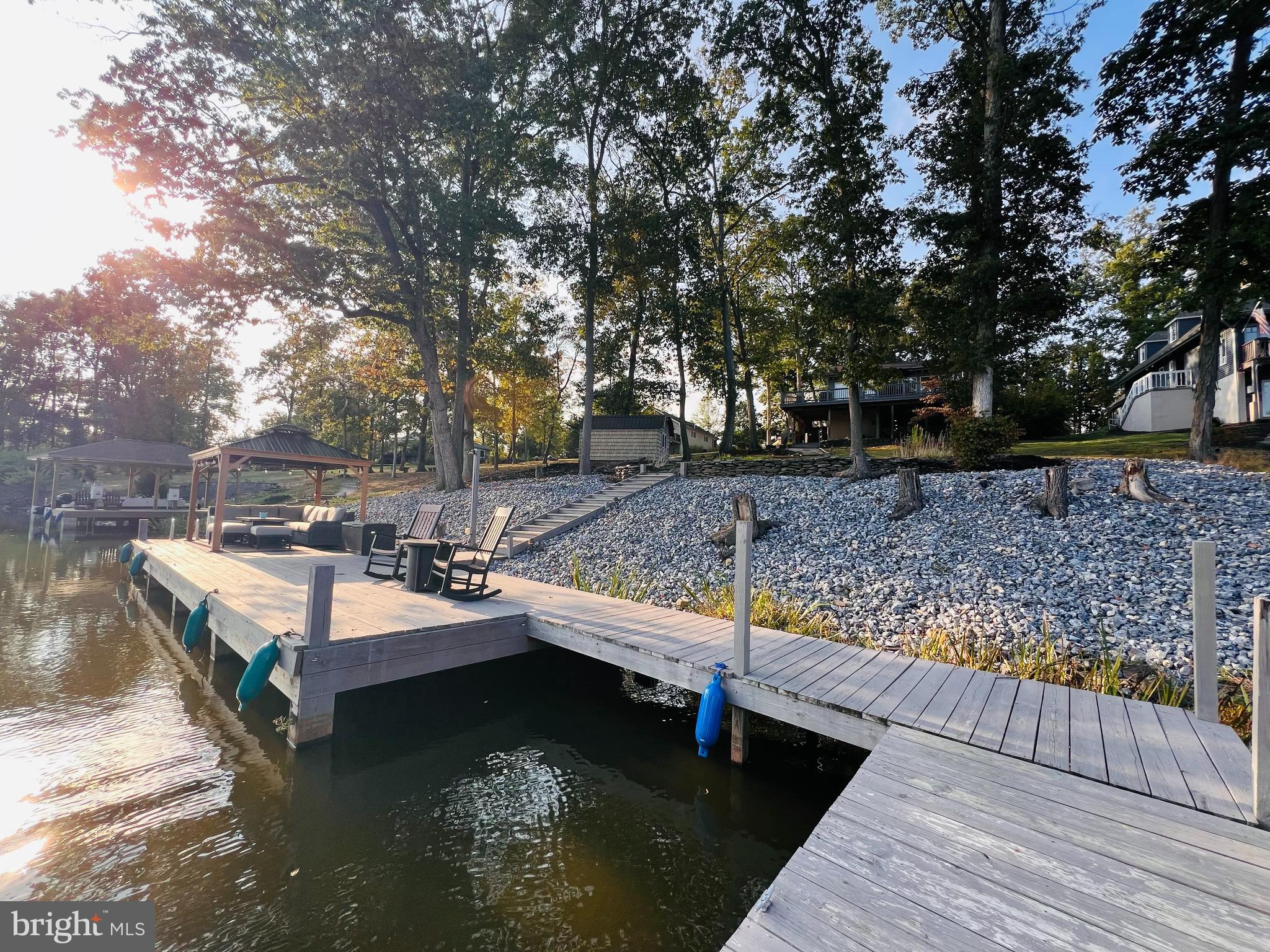 LAKE MEADE - Residential