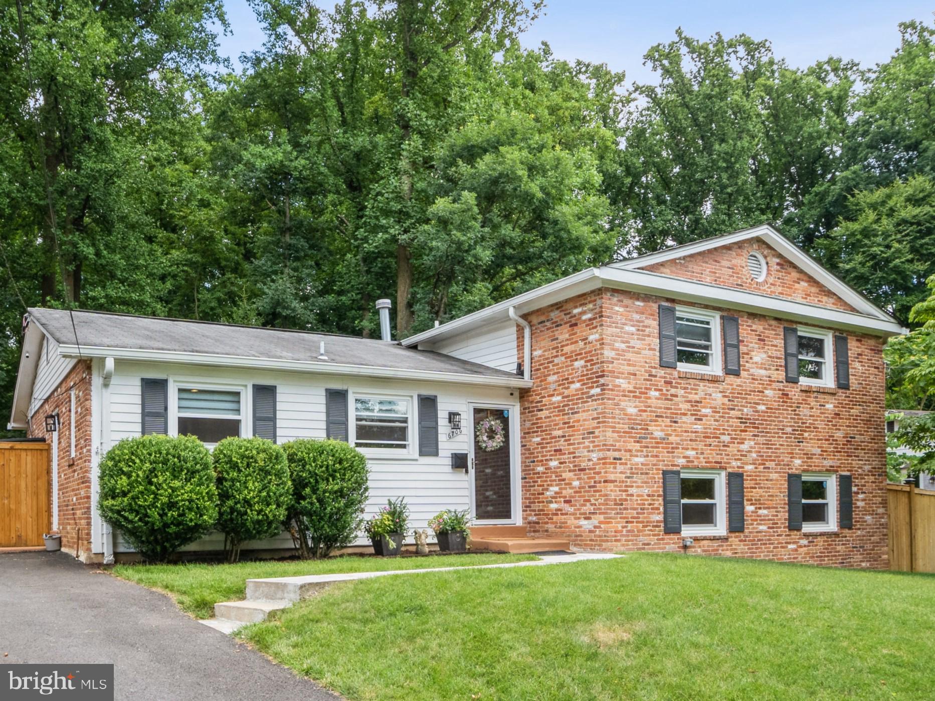 BETHESDA OUTSIDE - Residential