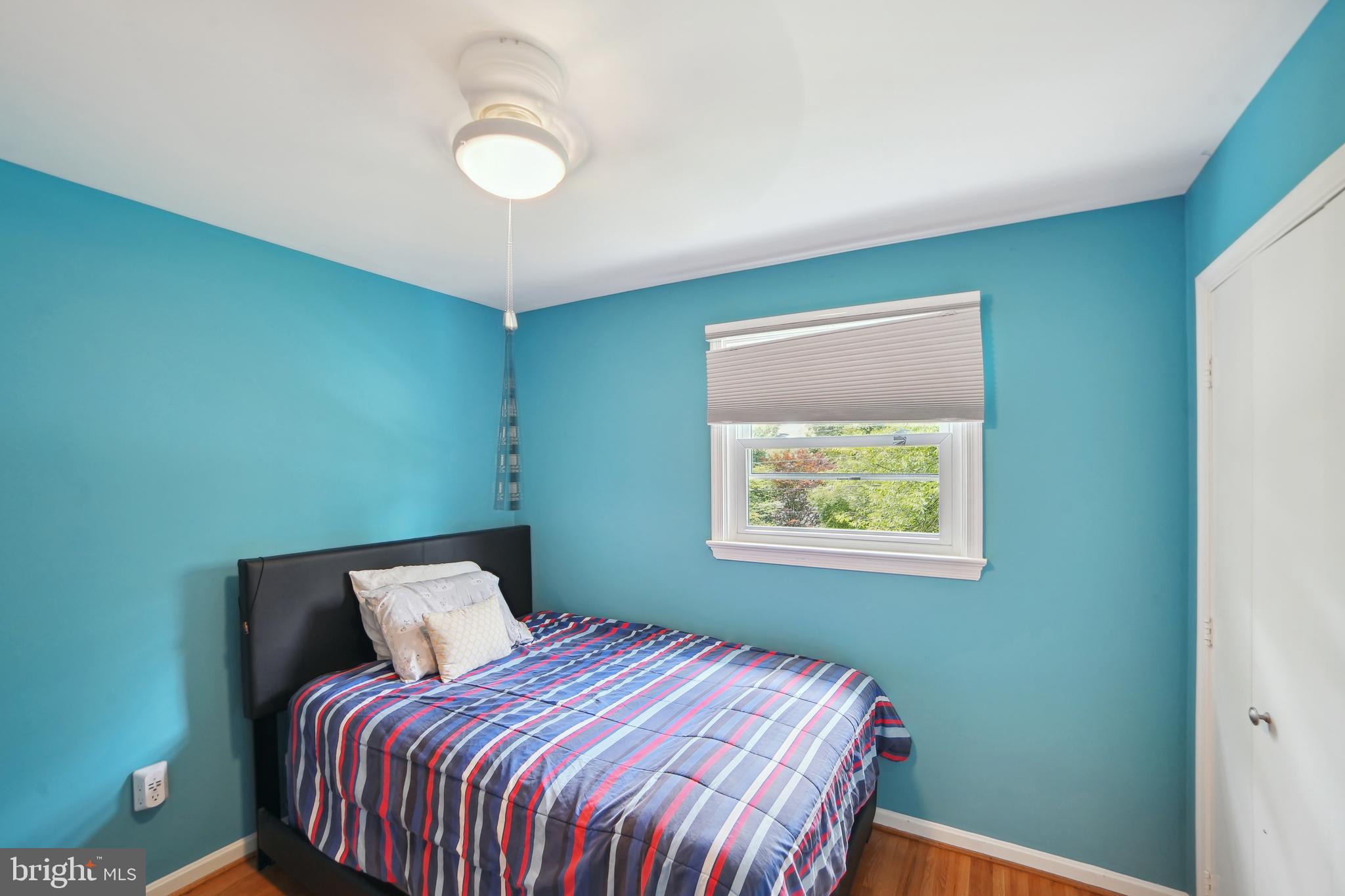 BETHESDA OUTSIDE - Residential