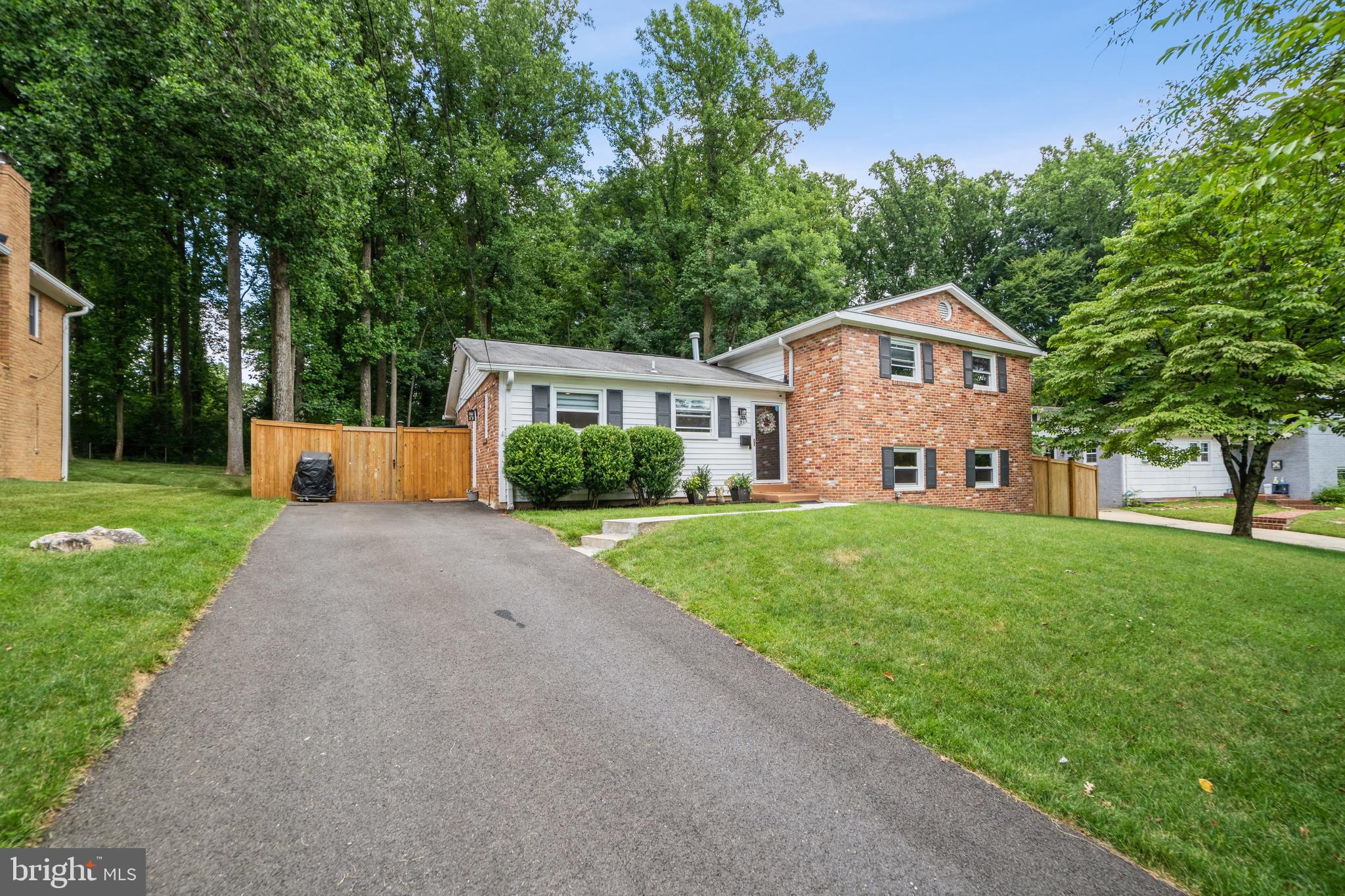 BETHESDA OUTSIDE - Residential