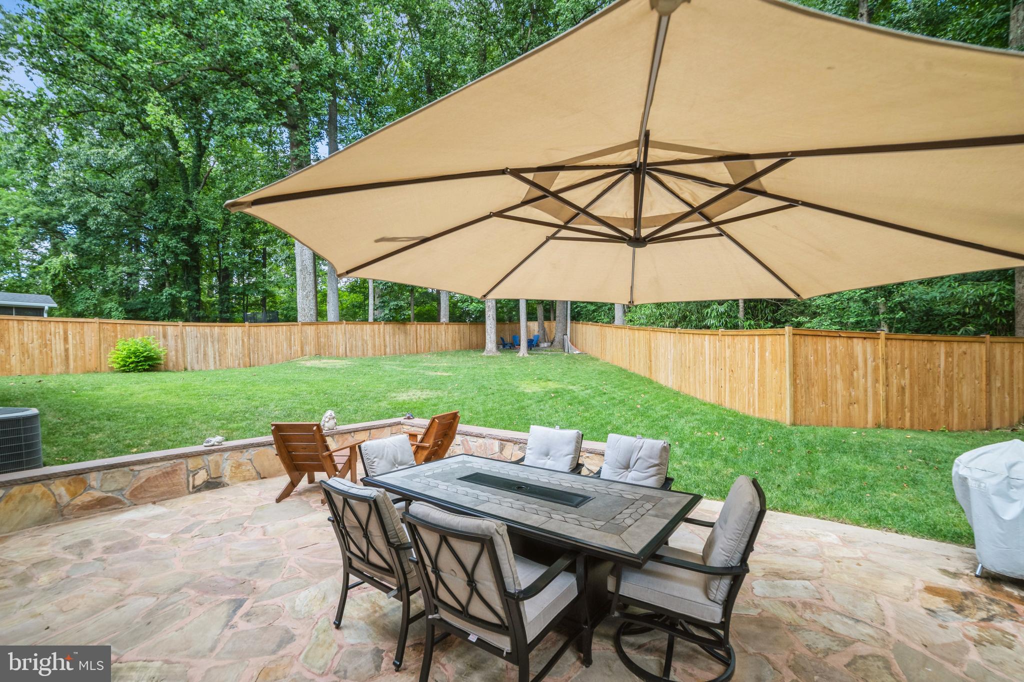 BETHESDA OUTSIDE - Residential