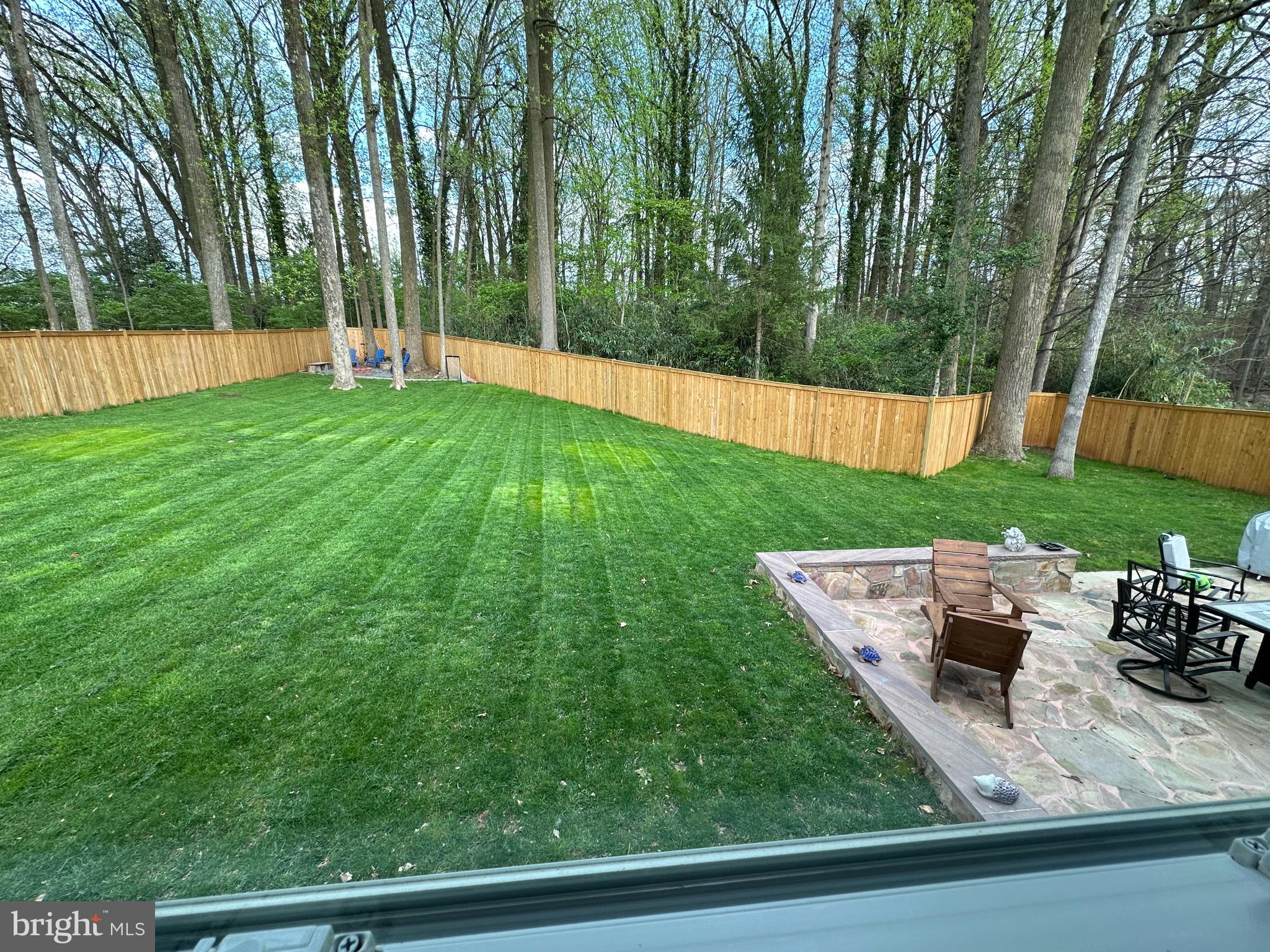 BETHESDA OUTSIDE - Residential