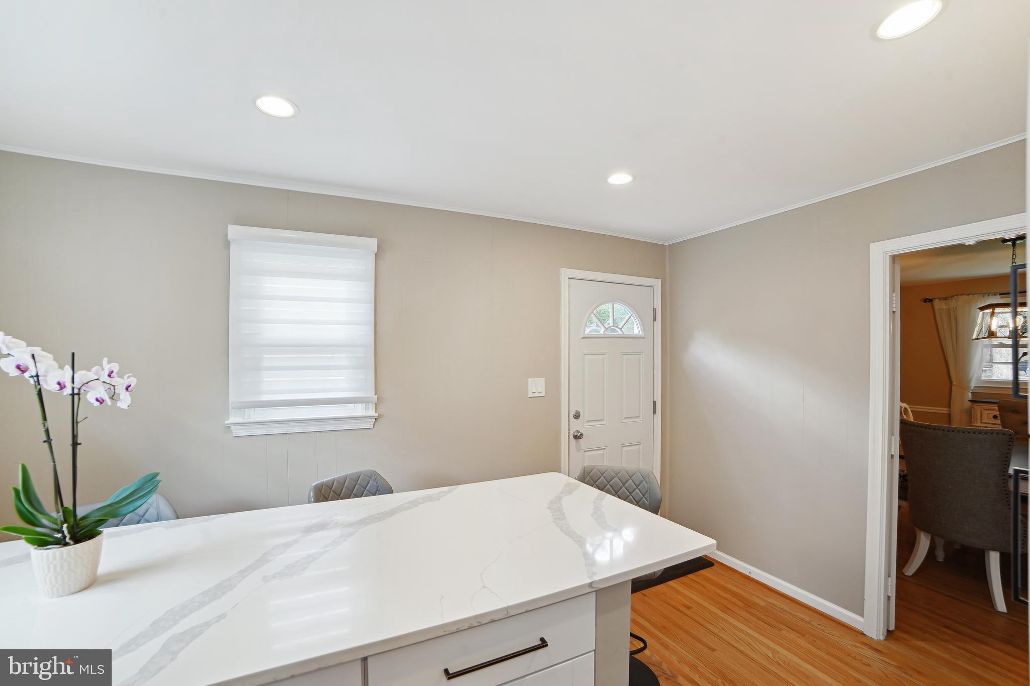 BETHESDA OUTSIDE - Residential